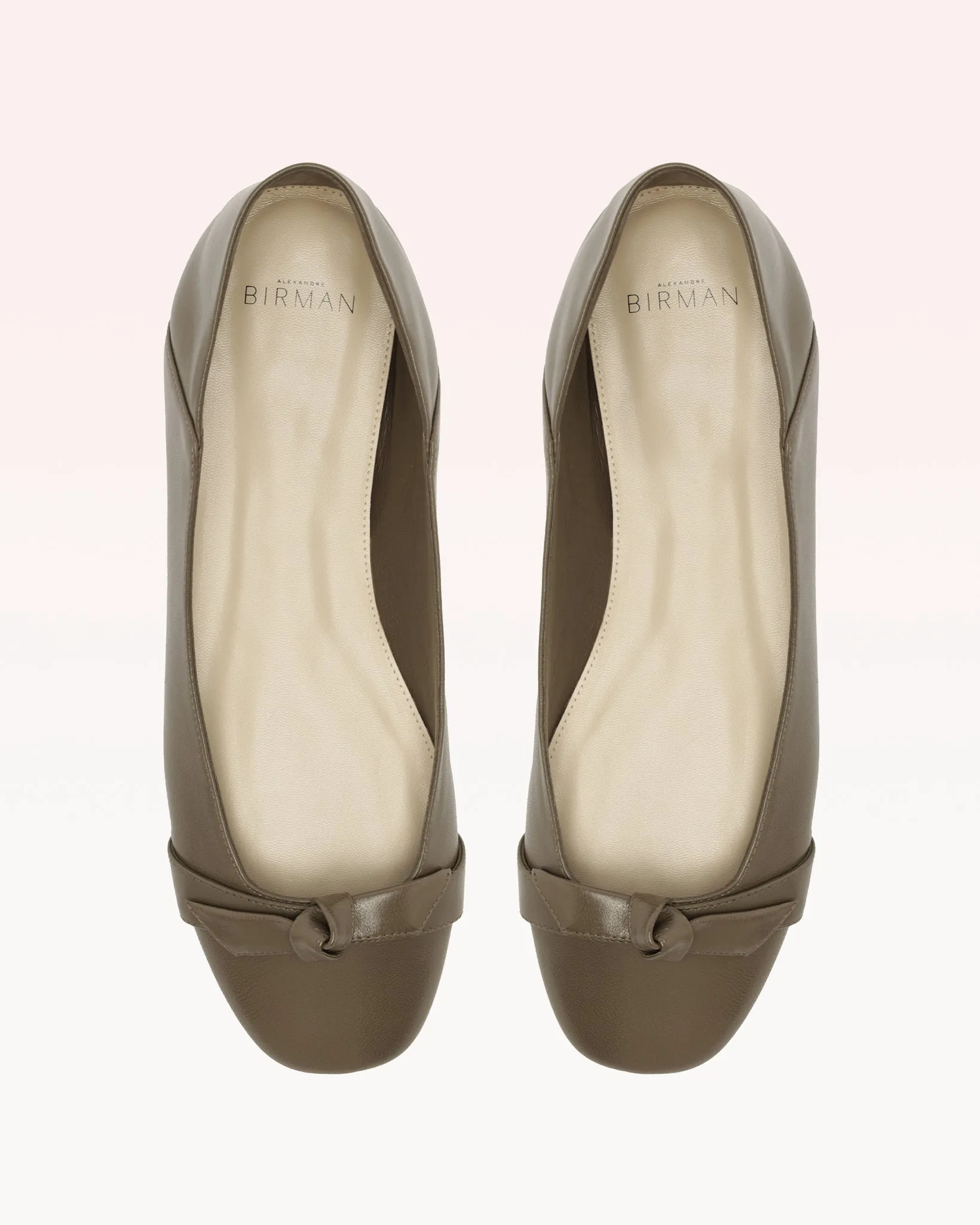 Clarita Collapsible Pebble sold by Alexandre Birman product image thumbnail 4