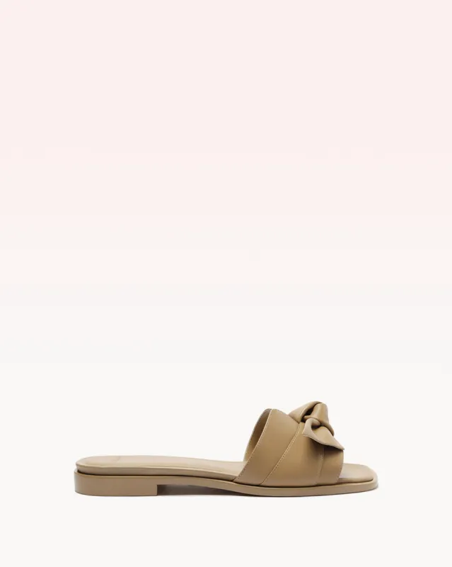Maxi Clarita Square Flat Semolina sold by Alexandre Birman