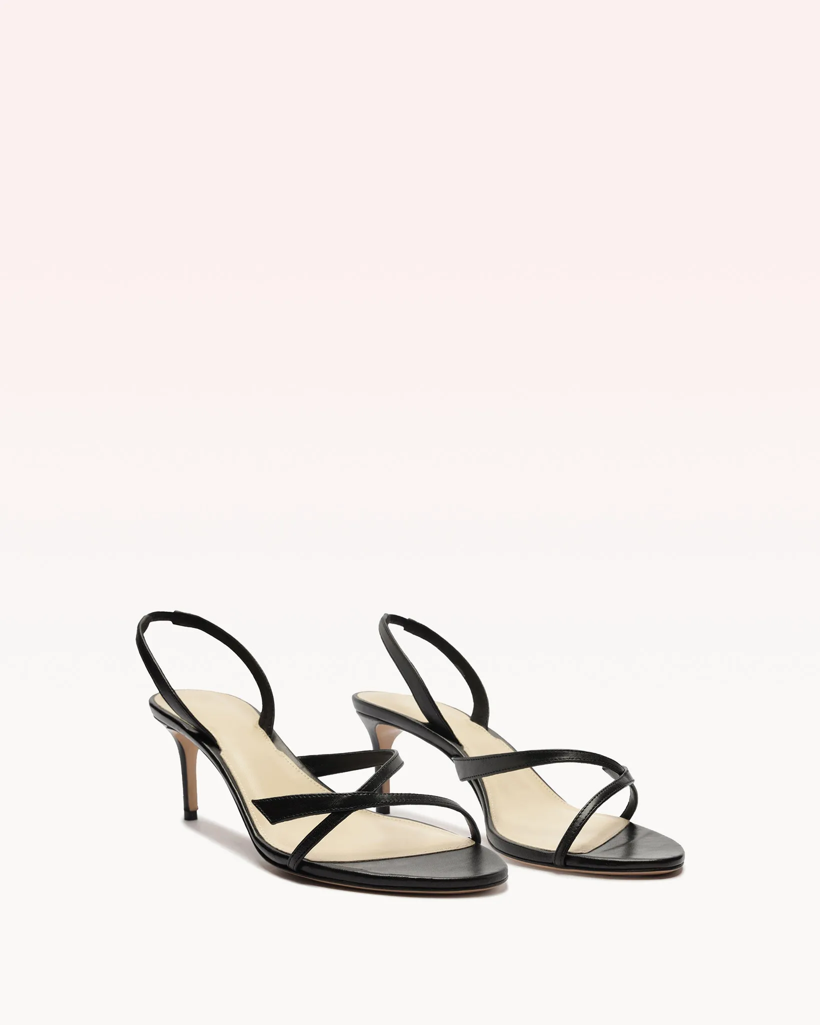 Tita 60 Black sold by Alexandre Birman product image thumbnail 2