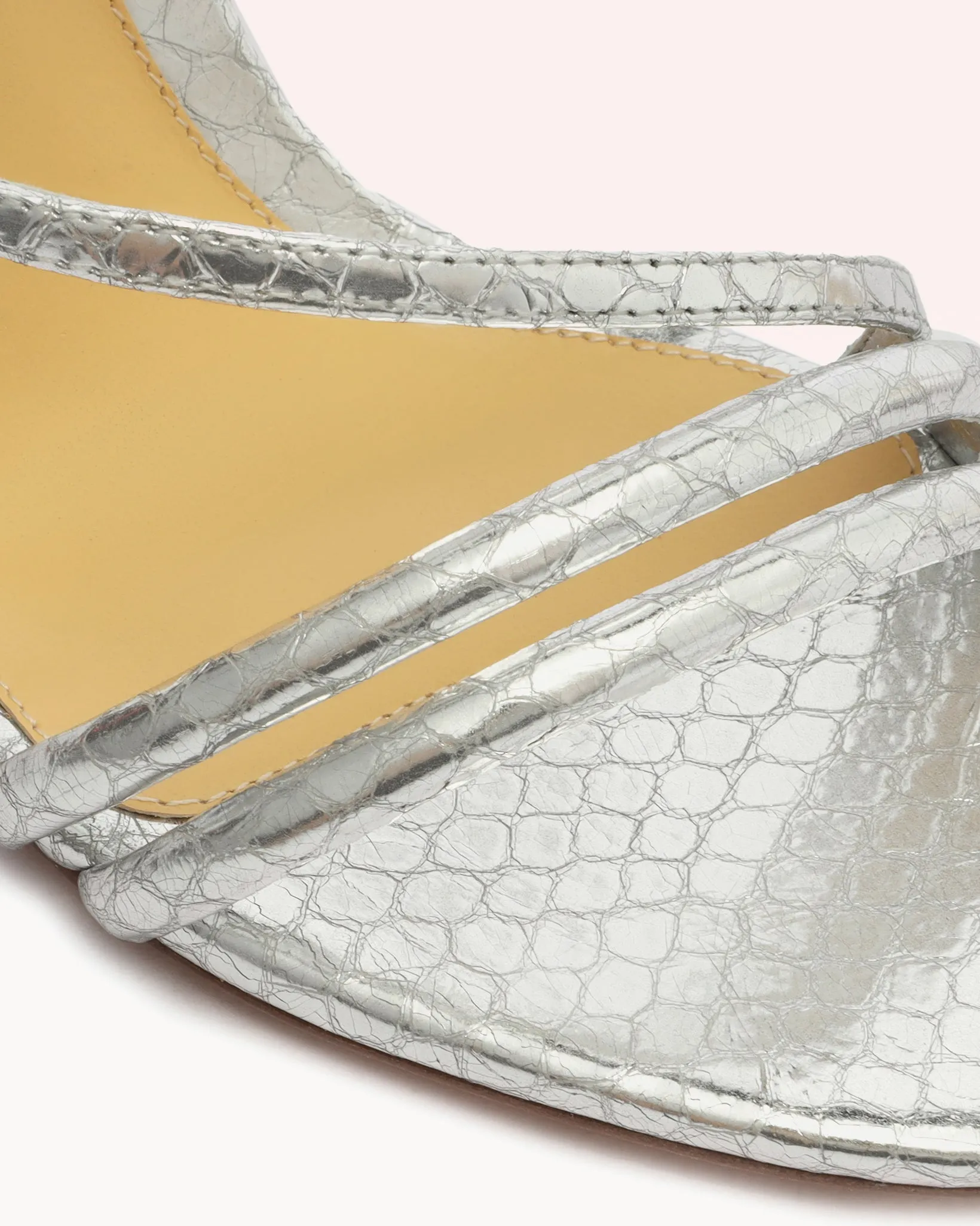 Eve 85 Silver sold by Alexandre Birman product image thumbnail 5