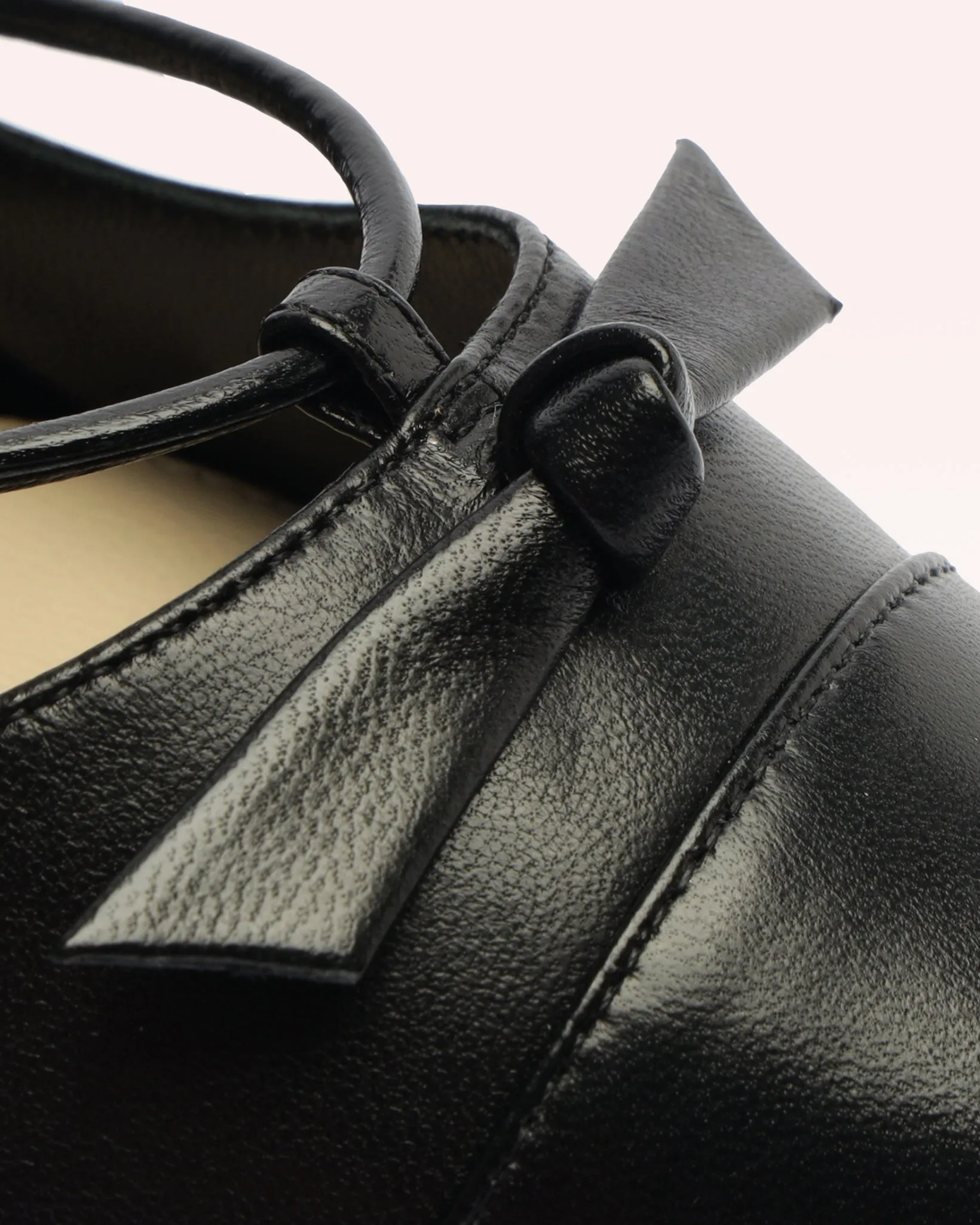 Slim Clarita Lace Up Flat sold by Alexandre Birman product image thumbnail 4