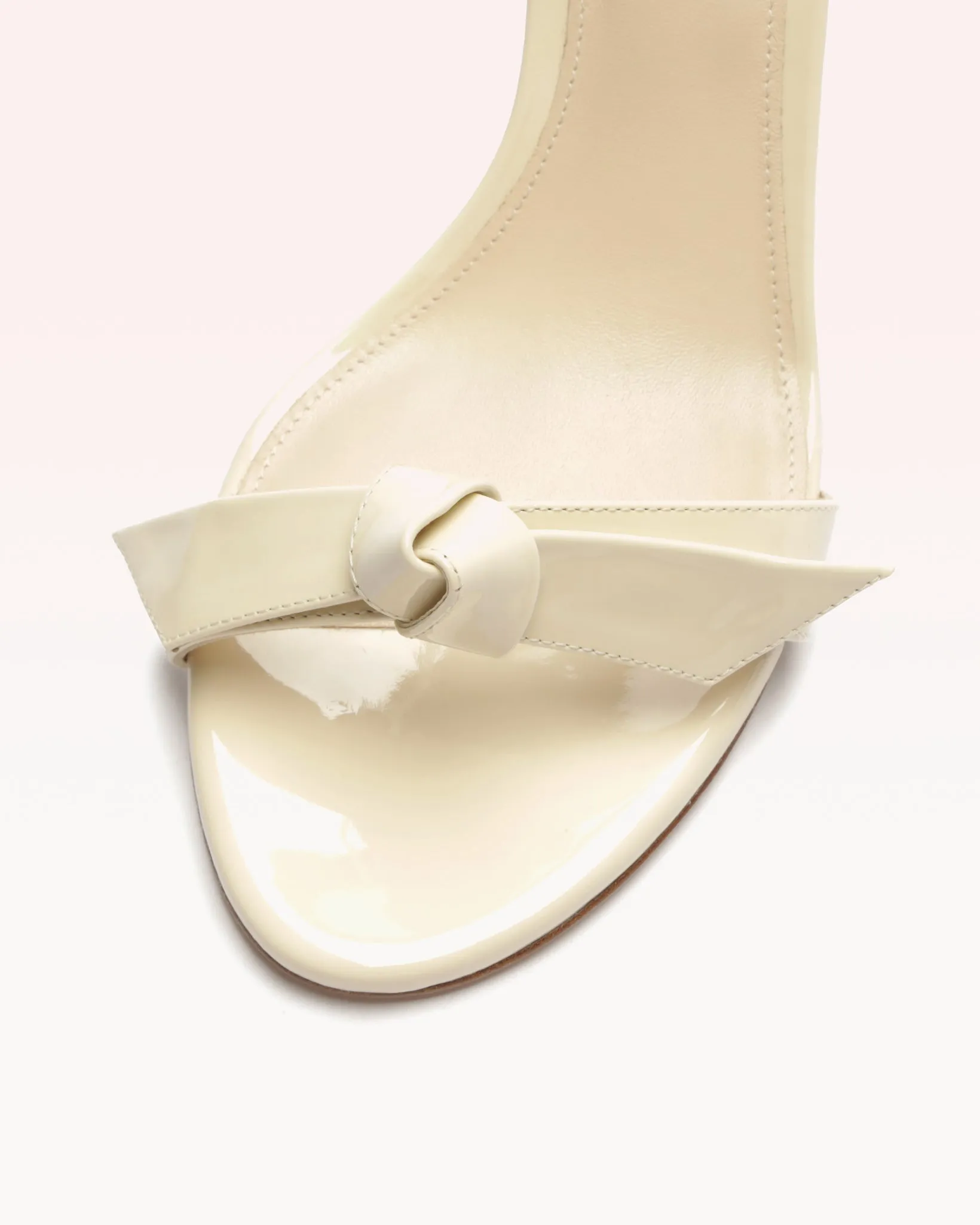 Clarita Bell 85 Dove sold by Alexandre Birman product image thumbnail 5