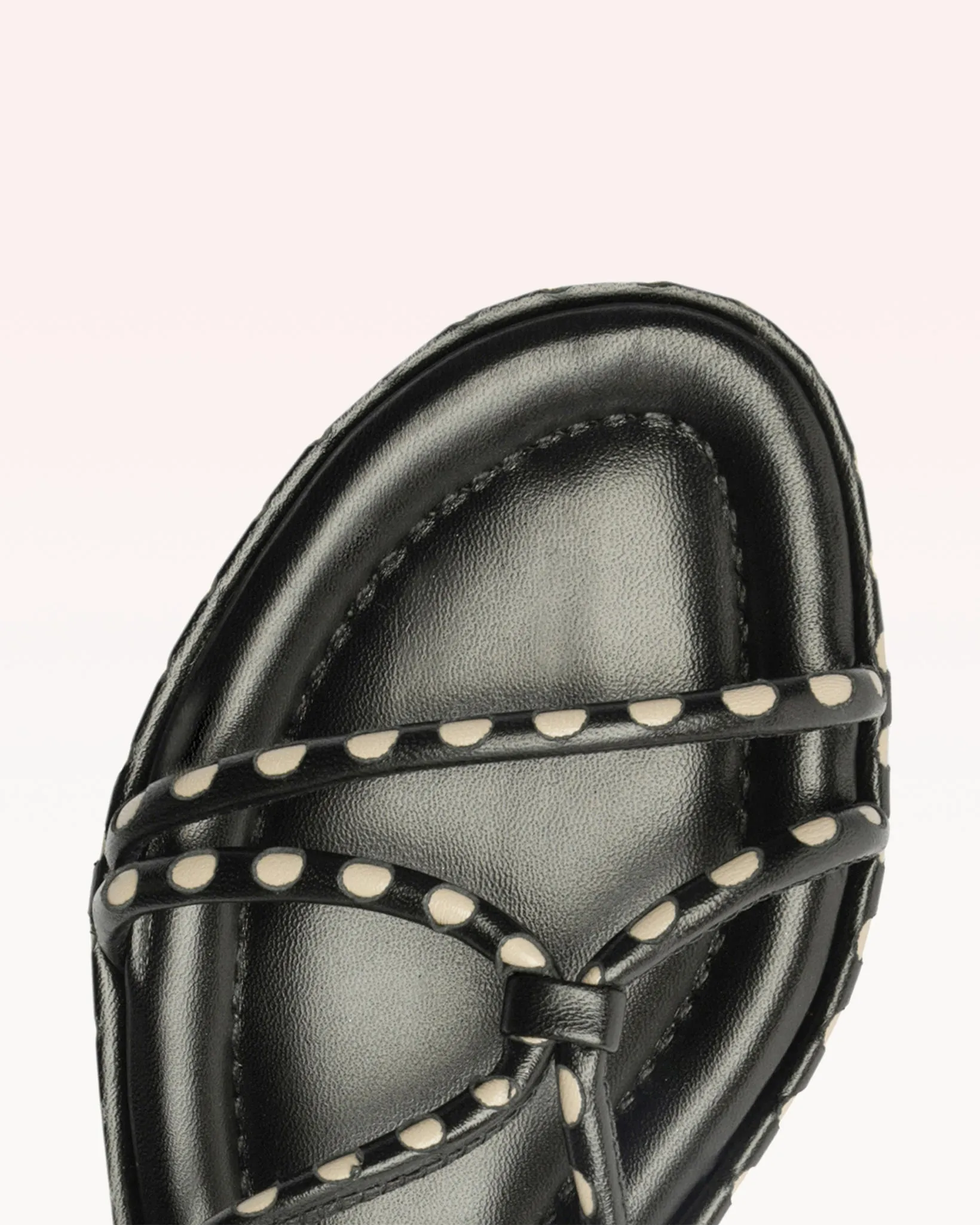 Donna Flat sold by Alexandre Birman product image thumbnail 4