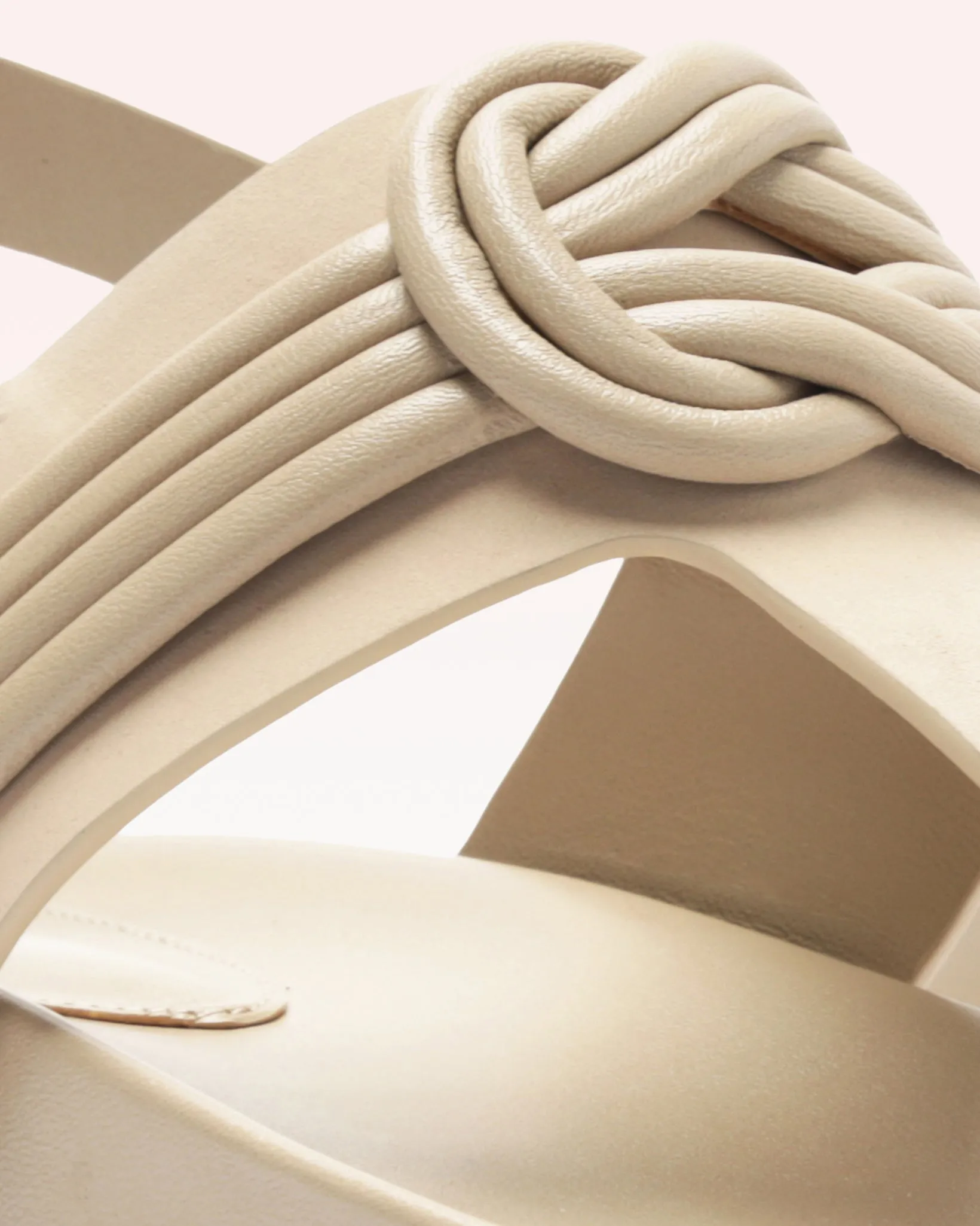 Vicky Sandal sold by Alexandre Birman product image thumbnail 4