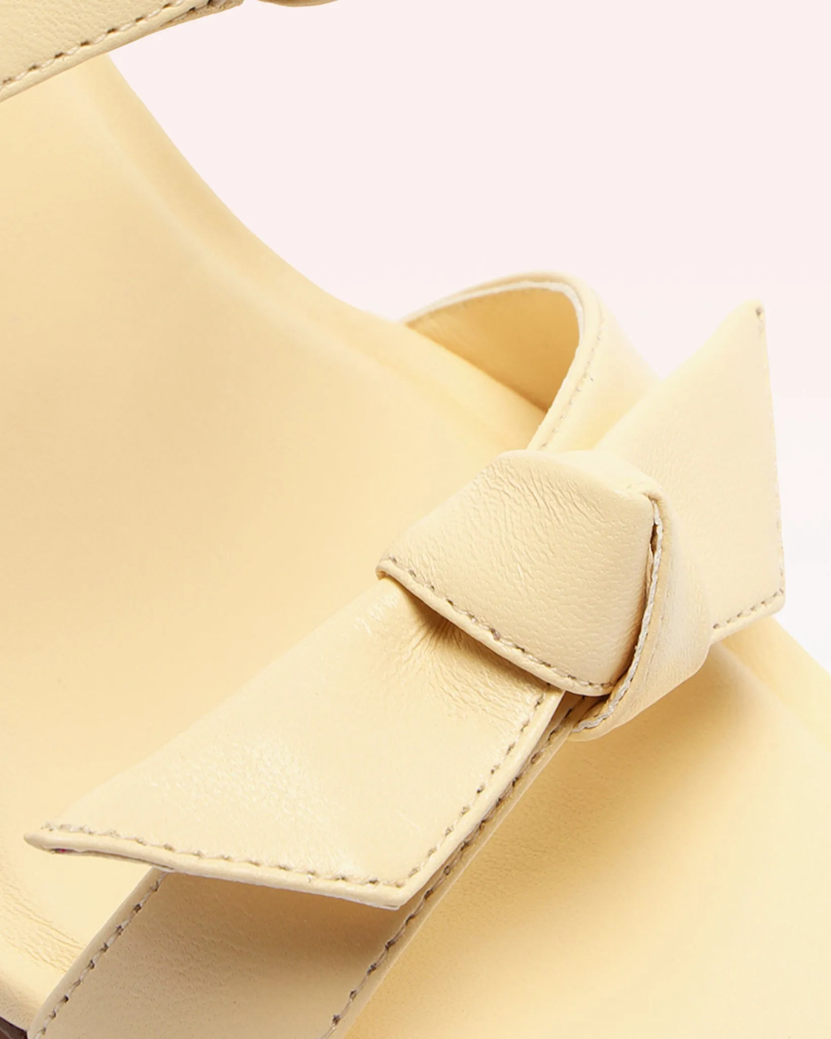 Clarita Square 85 Natural sold by Alexandre Birman product image thumbnail 5