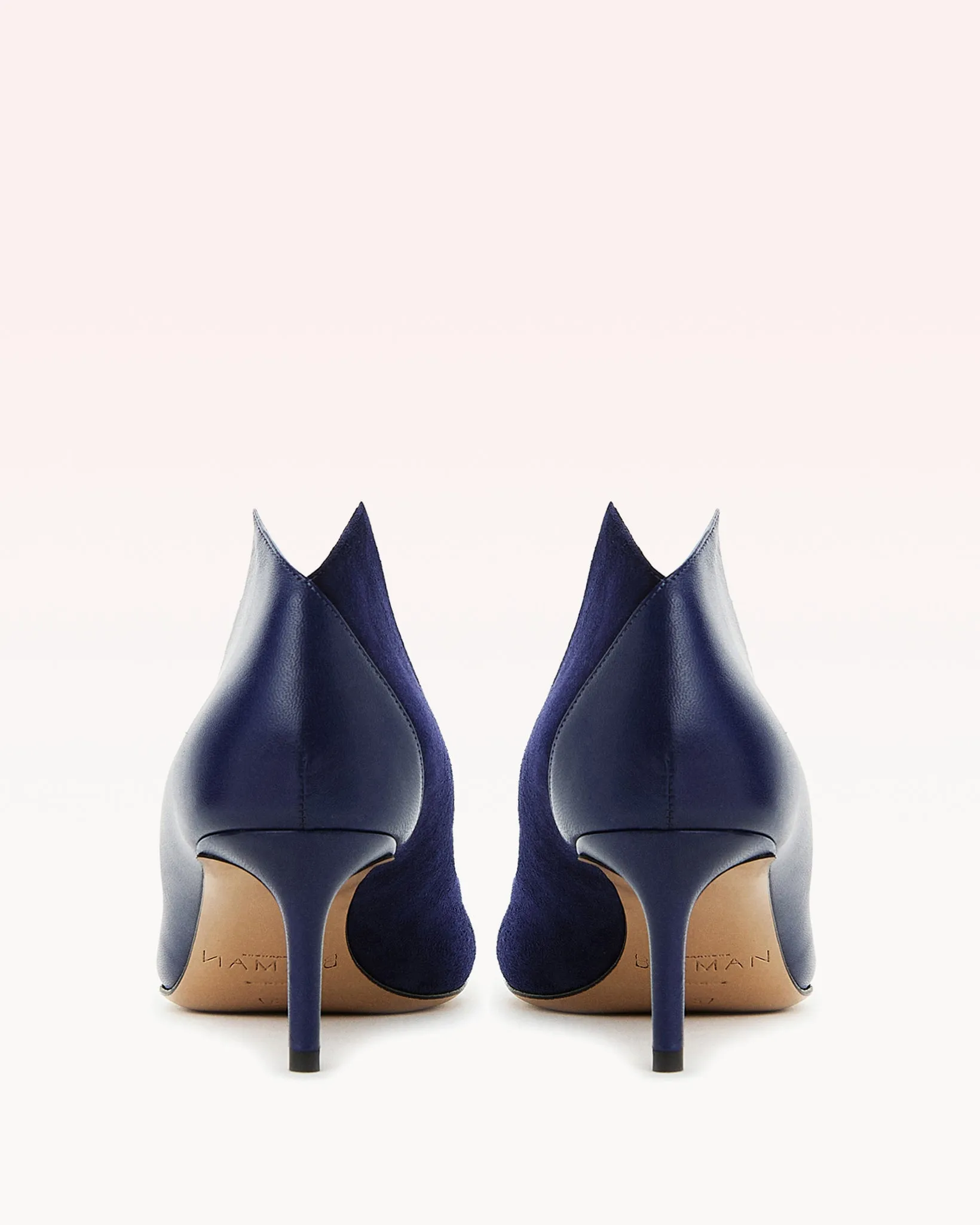 Pandora 60 sold by Alexandre Birman product image thumbnail 3