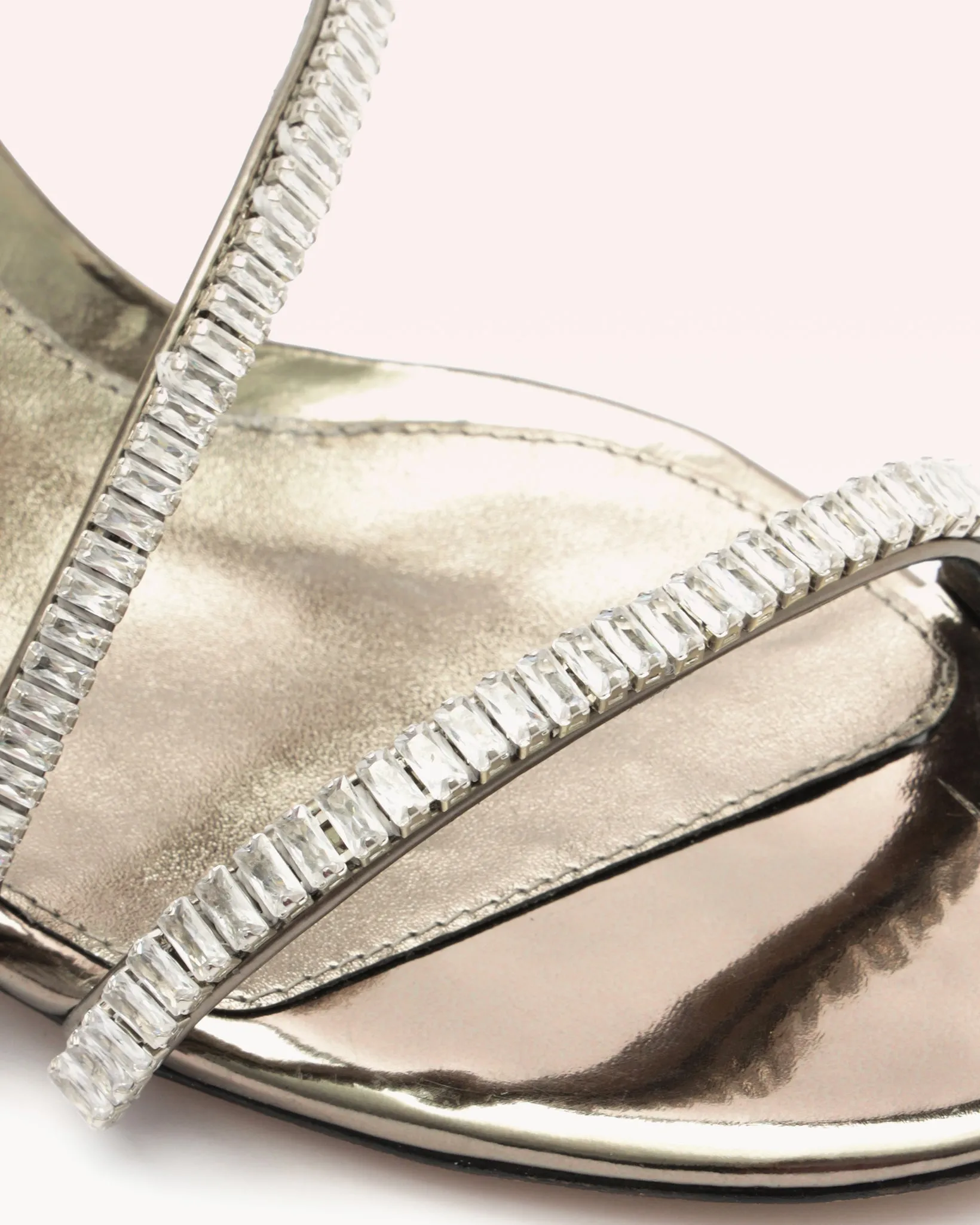 Leah Zircone 60 sold by Alexandre Birman product image thumbnail 5