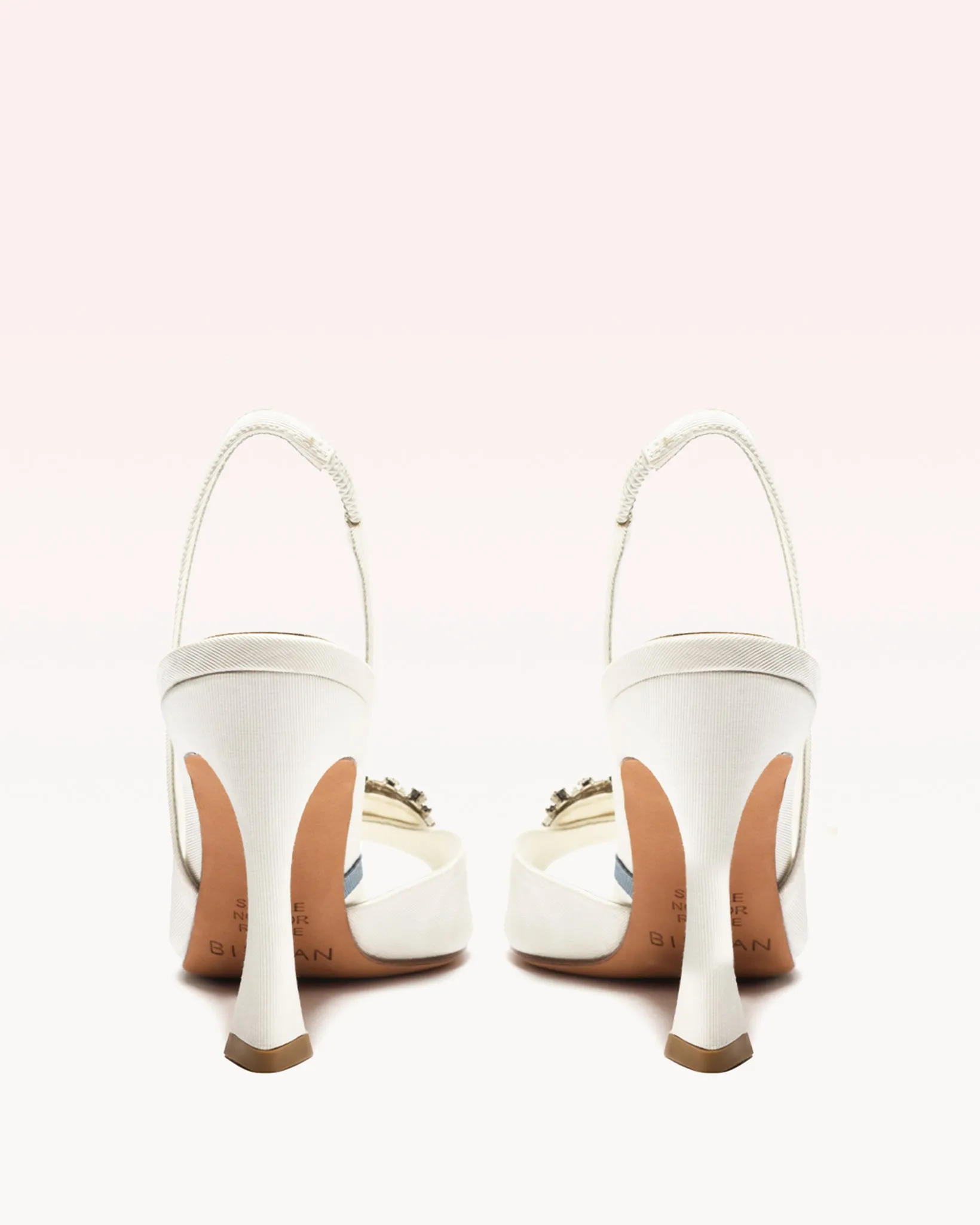 Isla Crystal Bridal 85 Off White sold by Alexandre Birman product image thumbnail 4