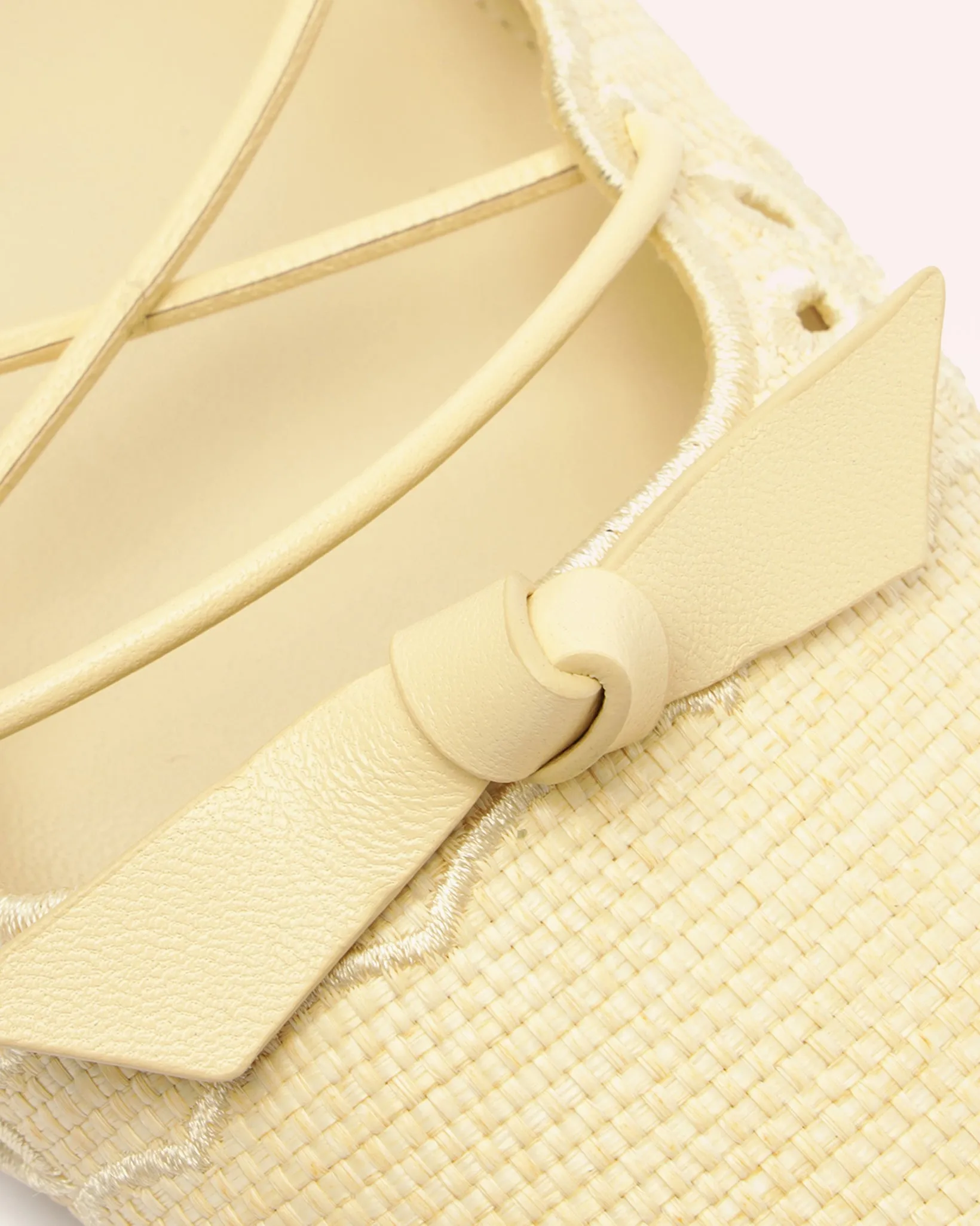 Slim Clarita Embroidery sold by Alexandre Birman product image thumbnail 5