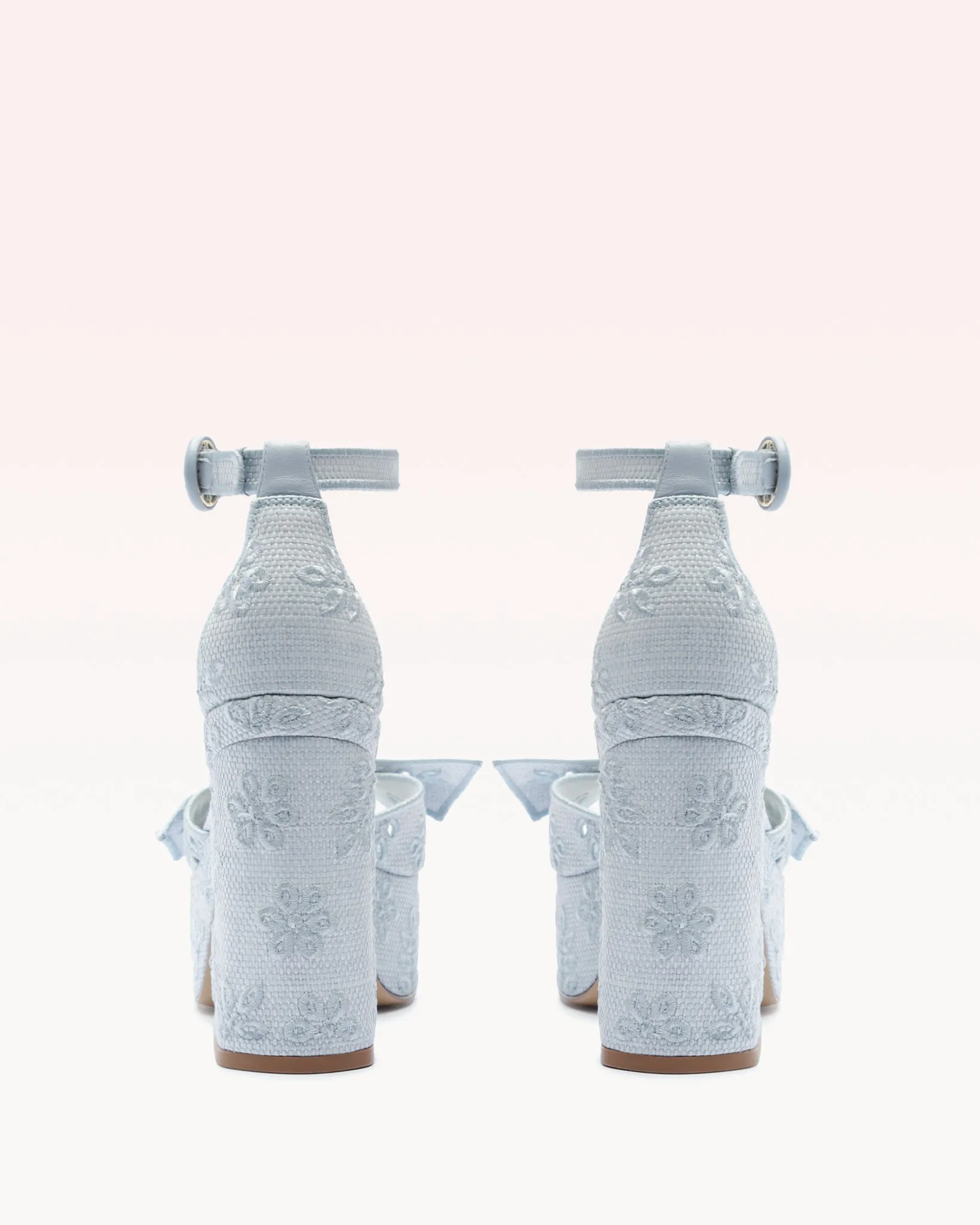 Maxi Clarita Embroidery 120 Serene Blue sold by Alexandre Birman product image thumbnail 4