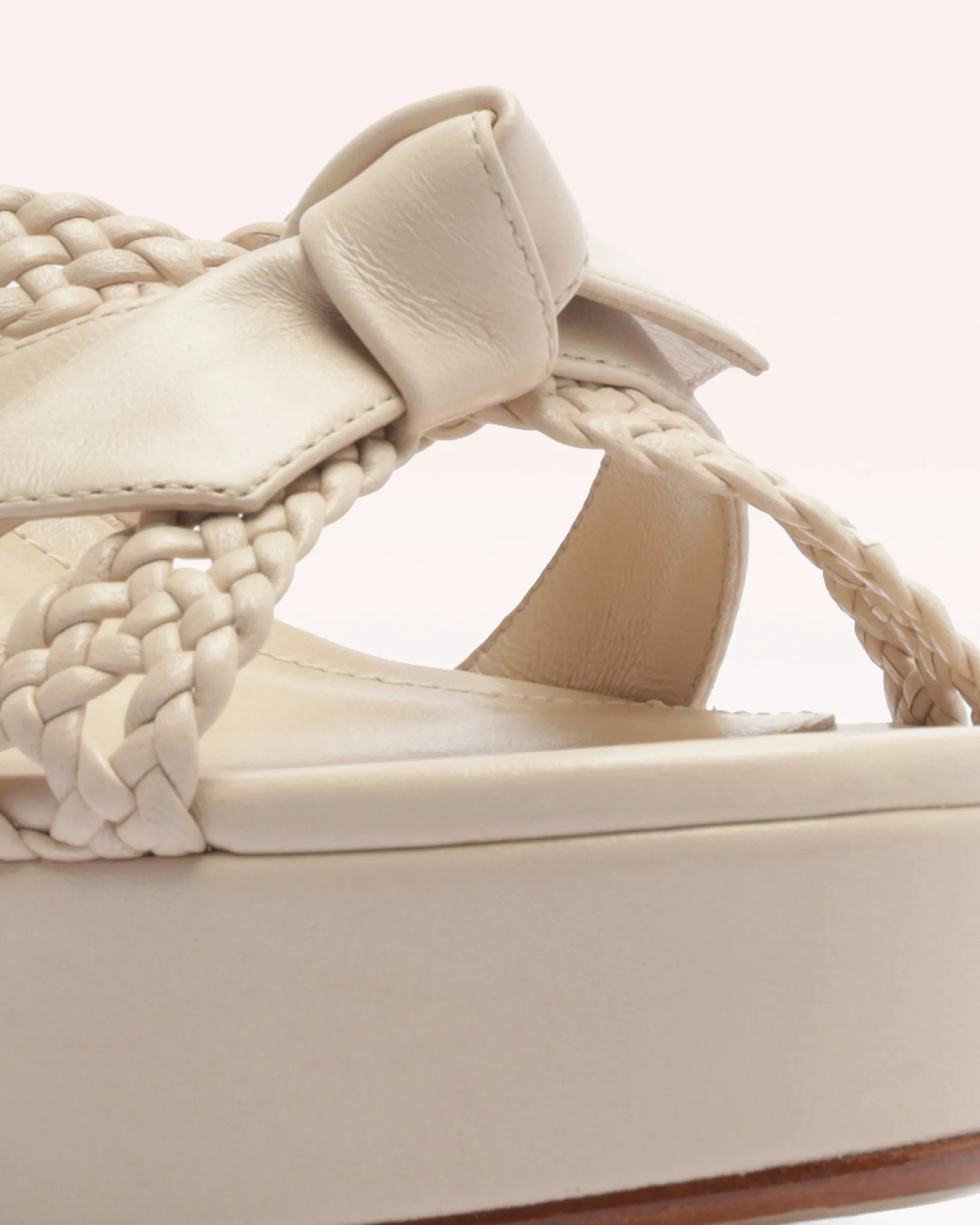 Suelita Woven Platform Shell sold by Alexandre Birman product image thumbnail 5