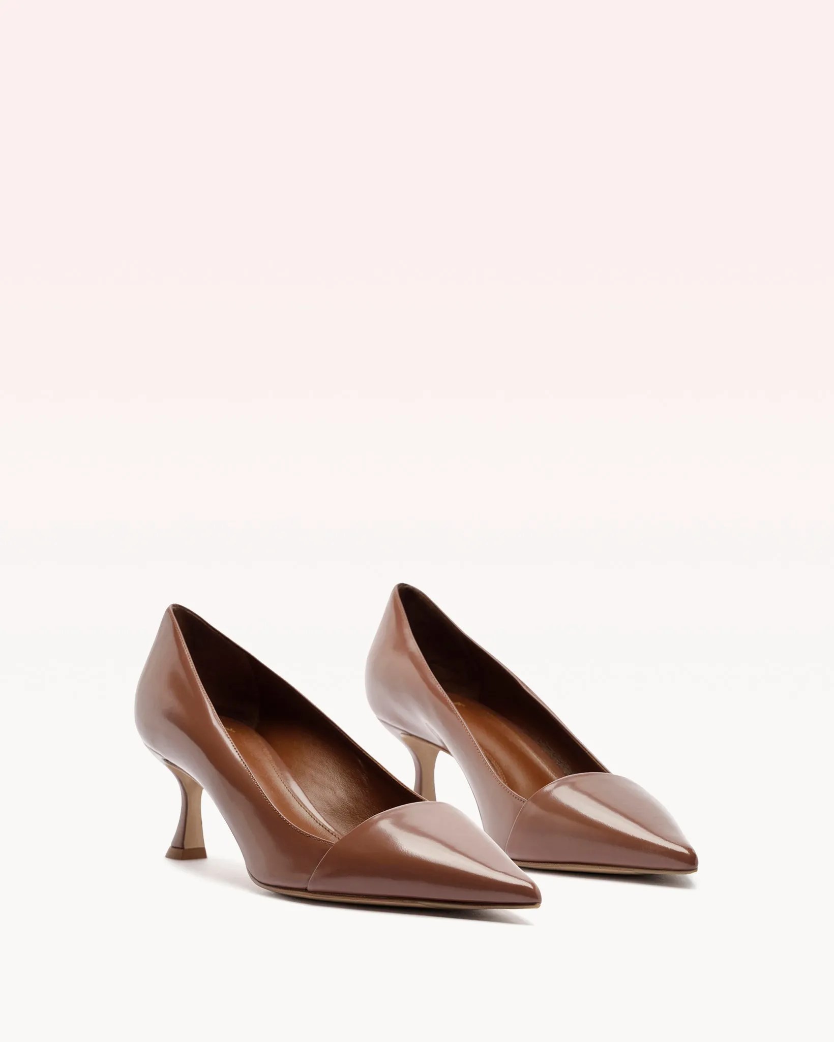Minerva Pump 60 Espresso sold by Alexandre Birman product image thumbnail 2