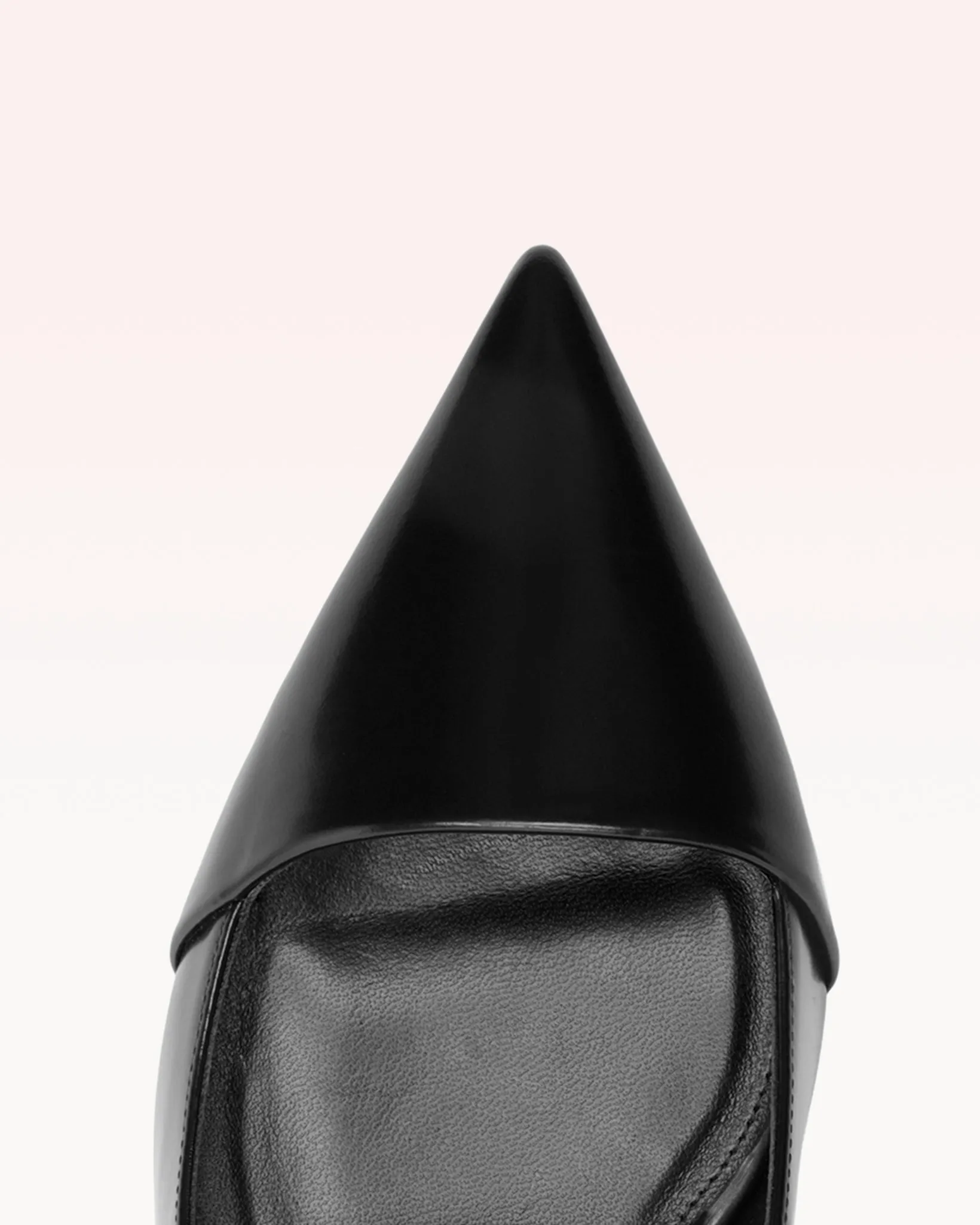 Minerva Pump 60 Black sold by Alexandre Birman product image thumbnail 5