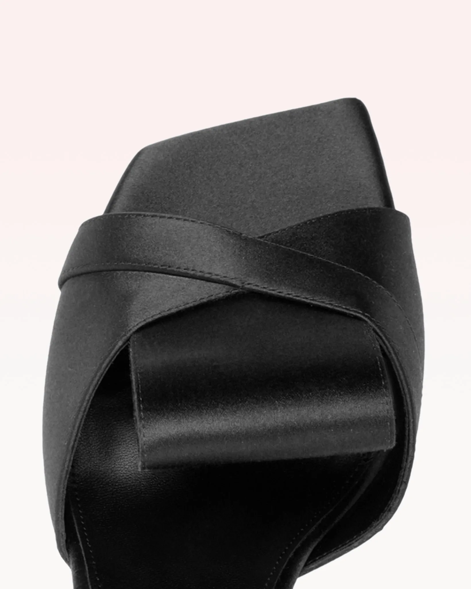 Tati Sandal 60 Black sold by Alexandre Birman product image thumbnail 5