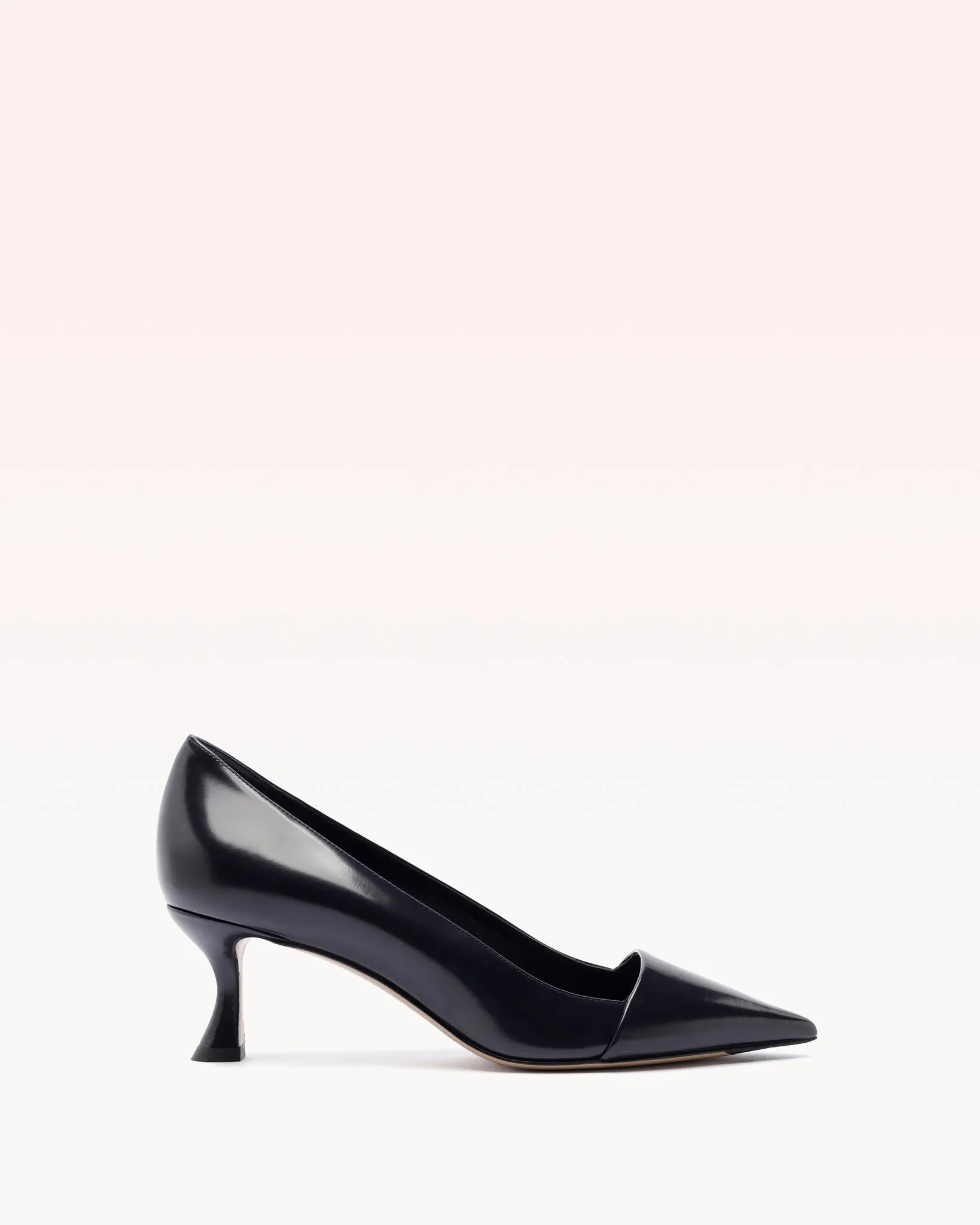 Minerva Pump 60 Oceana sold by Alexandre Birman