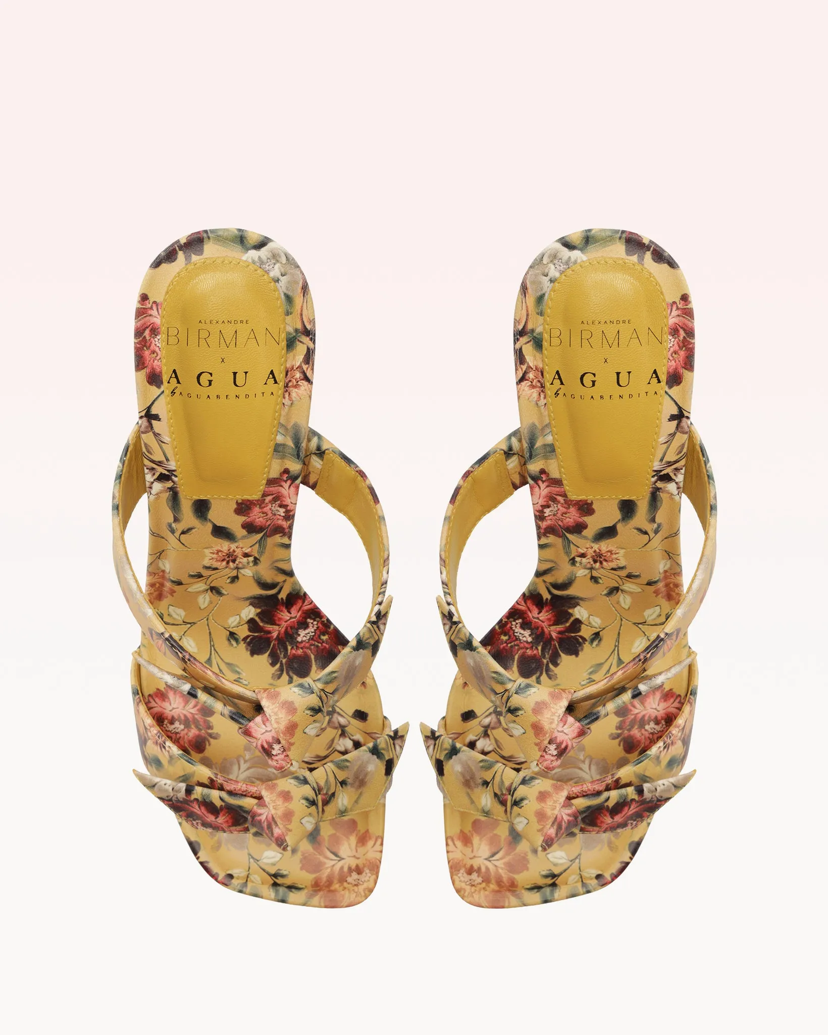 Clarita Square Flare Paramo sold by Alexandre Birman product image thumbnail 4