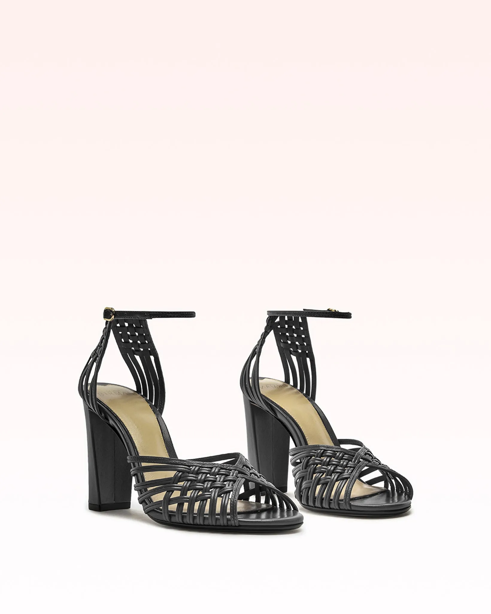 Lilian 90 Black sold by Alexandre Birman product image thumbnail 2