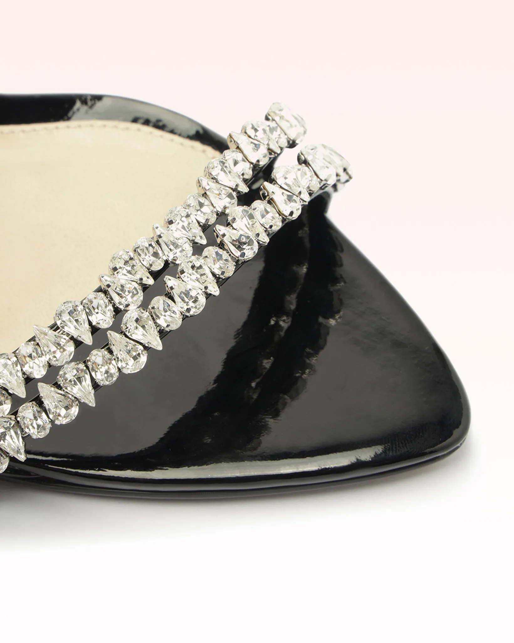 Nicole 50 Black sold by Alexandre Birman product image thumbnail 4