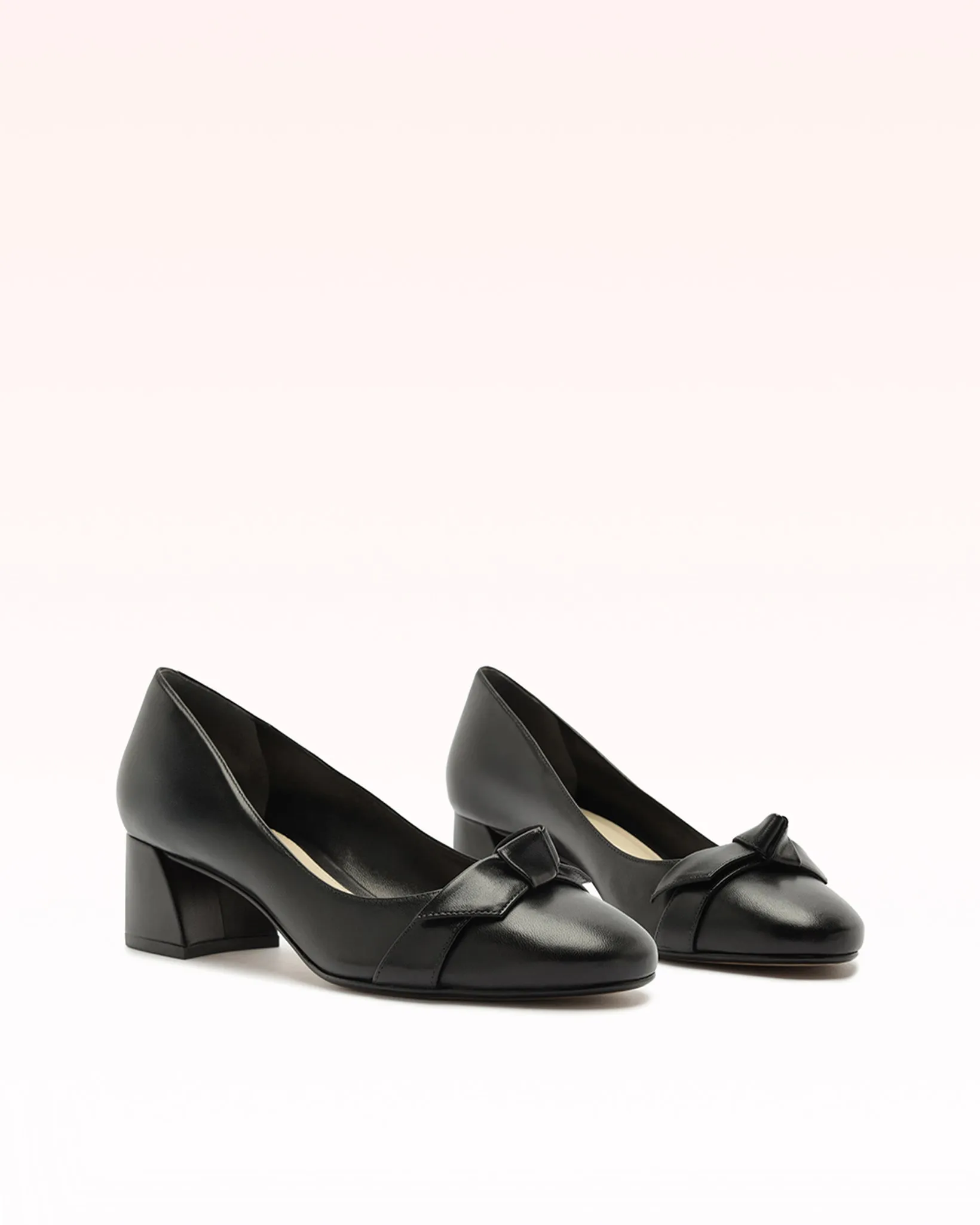 Clarita Almond Pump 45 Black sold by Alexandre Birman product image thumbnail 2