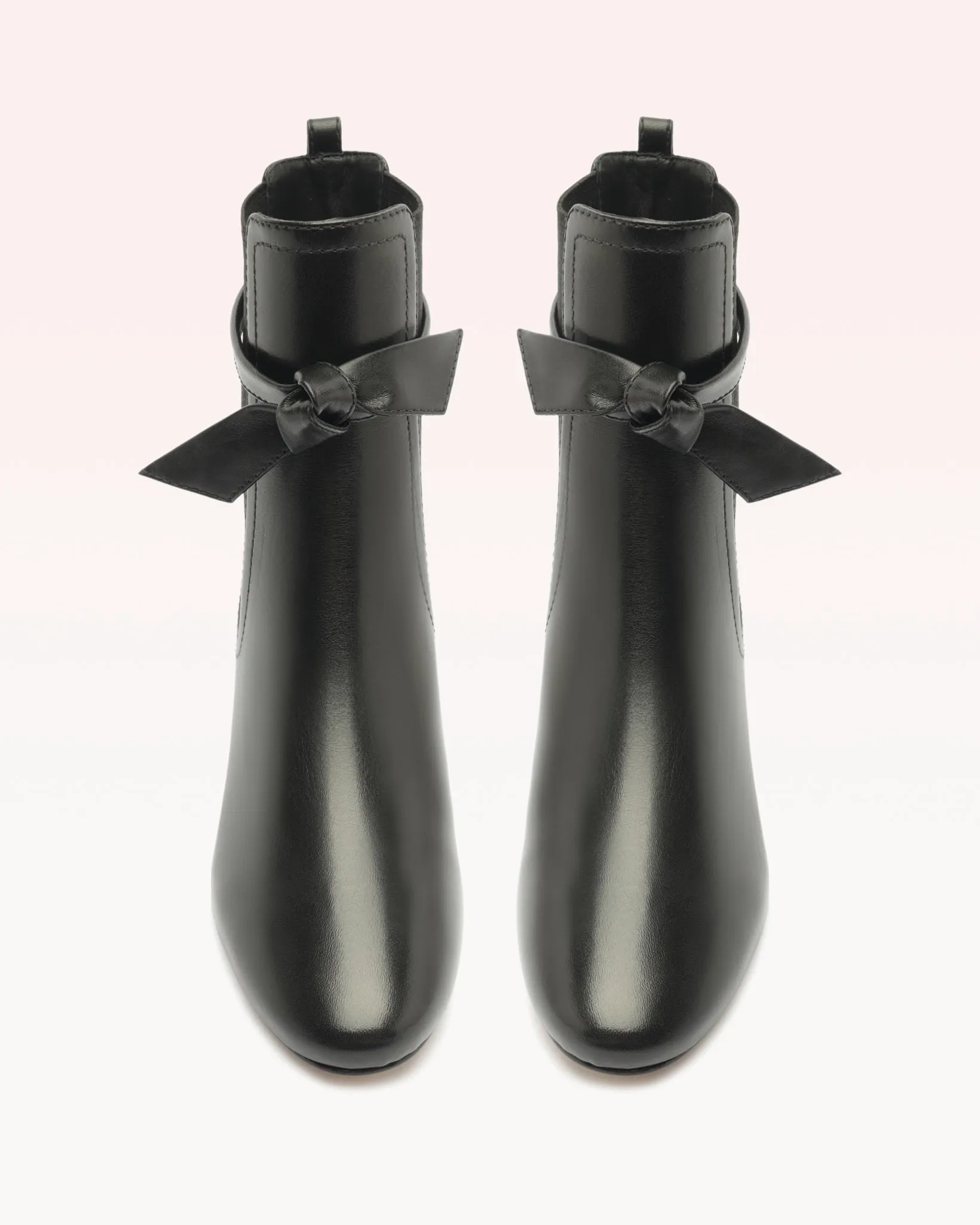 Clarita Almond Bootie 45 Black sold by Alexandre Birman product image thumbnail 4