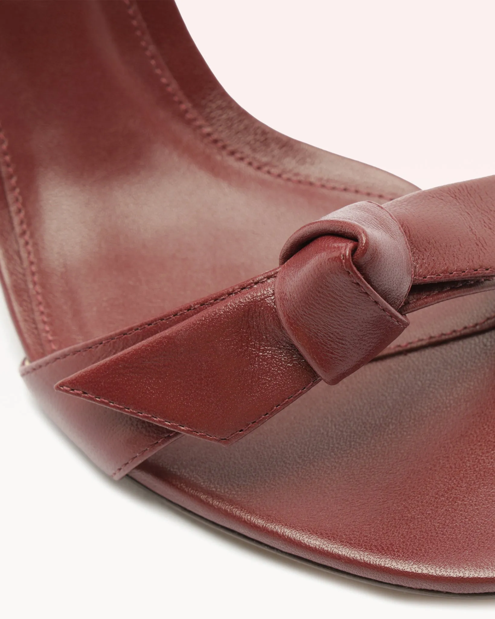 Clarita 75 Burgundy sold by Alexandre Birman product image thumbnail 5