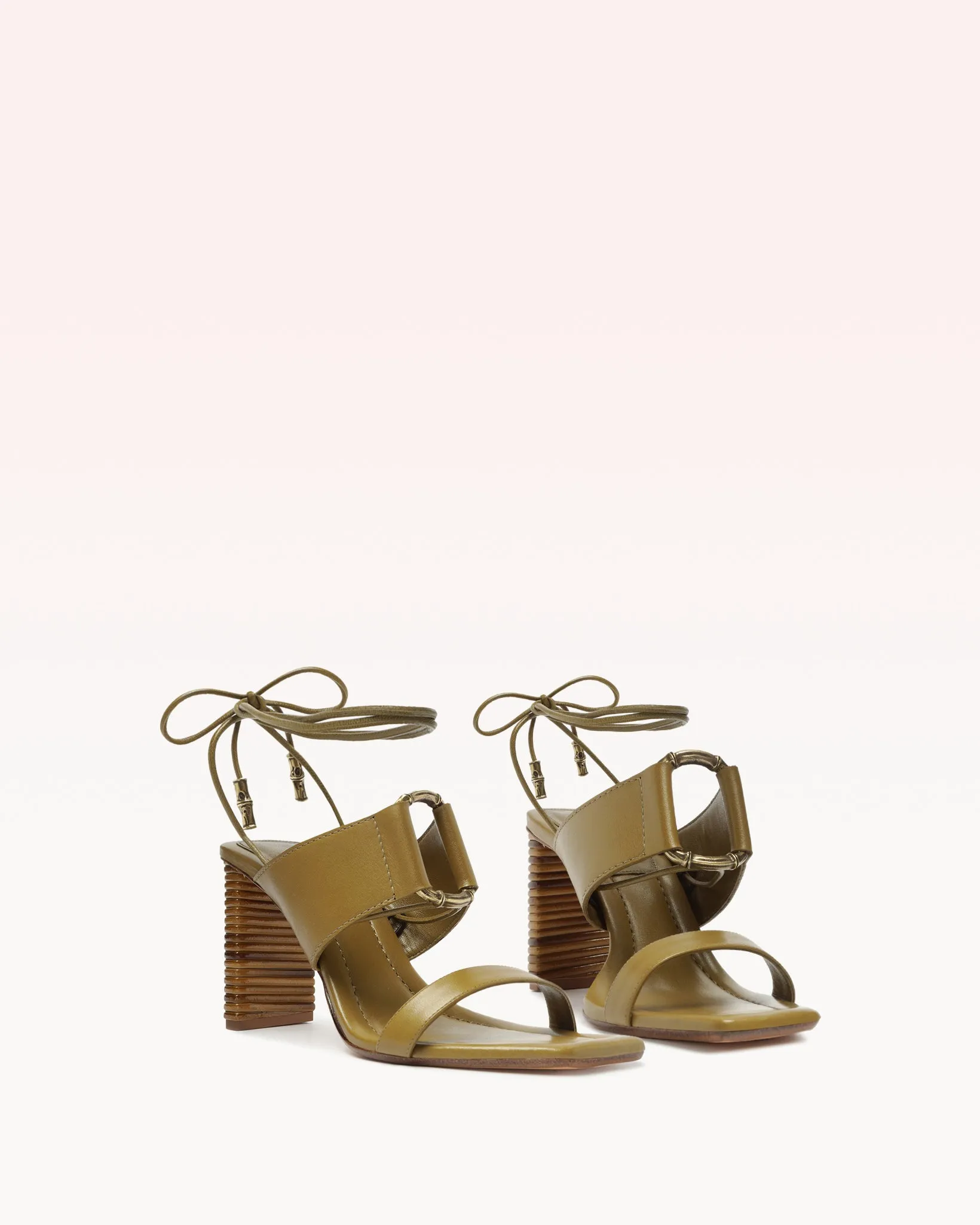 Sasha 85 Hunter sold by Alexandre Birman product image thumbnail 2