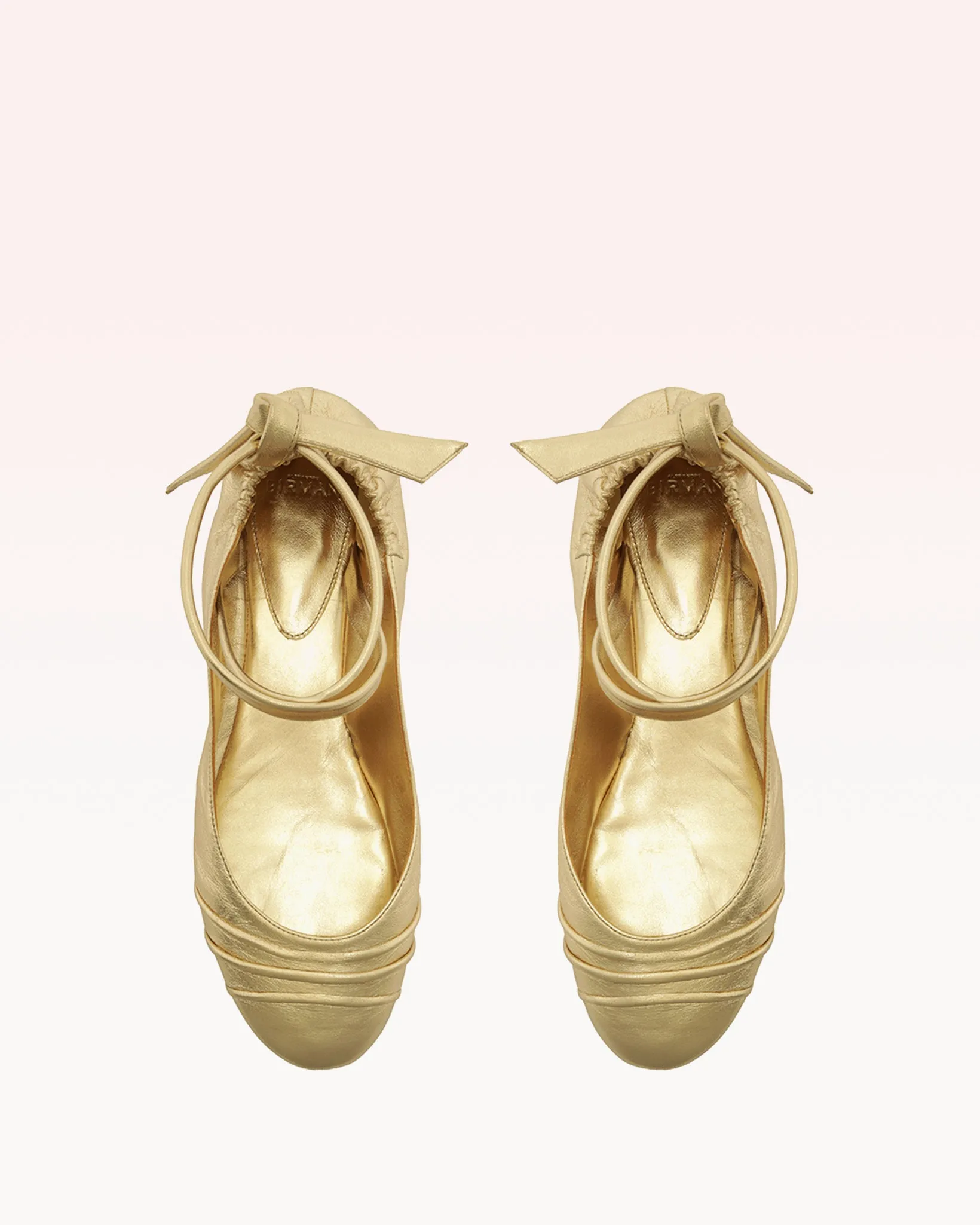 Clarita Ballet Flat Metallic Golden sold by Alexandre Birman product image thumbnail 4