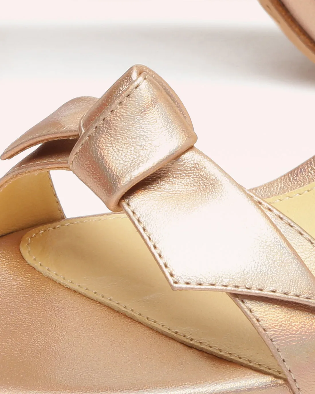 Clarita Block 90 Metallic Champagne sold by Alexandre Birman product image thumbnail 5