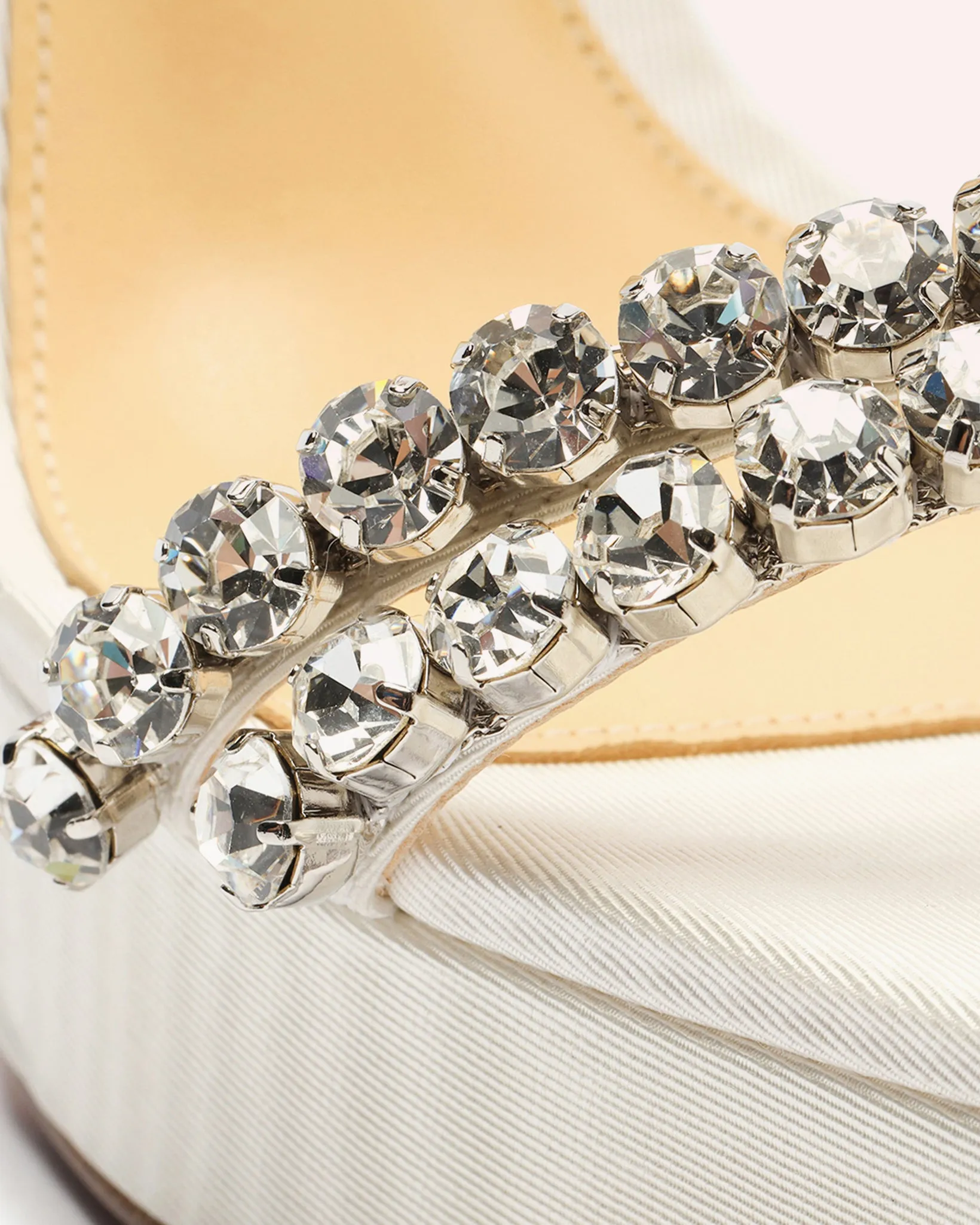 Agnes 120 Ivory sold by Alexandre Birman product image thumbnail 5