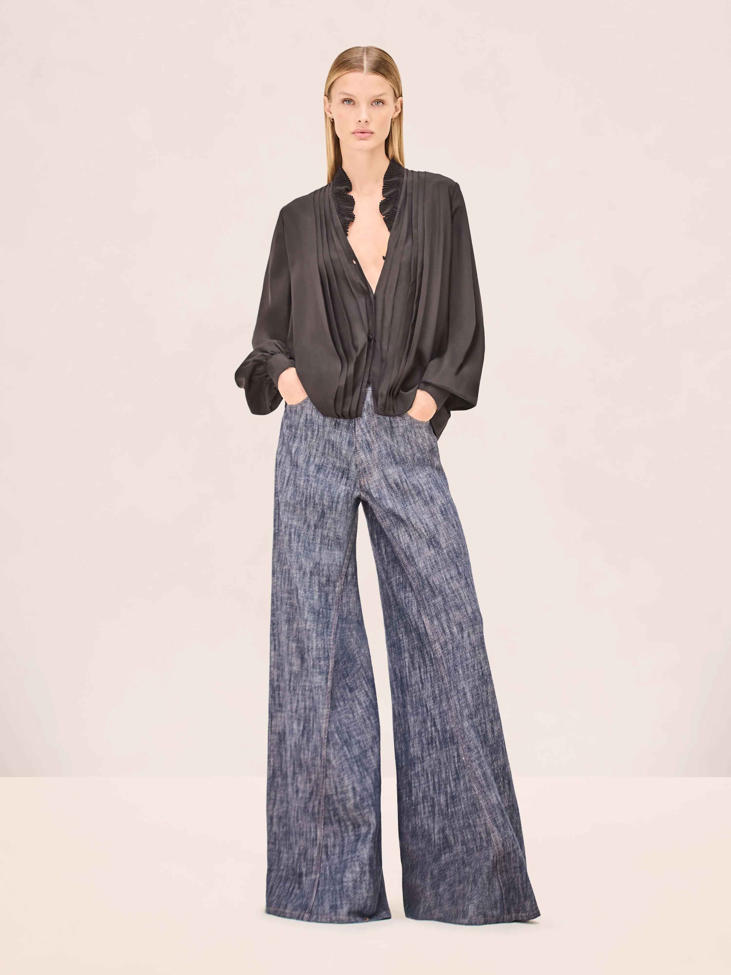 Dilo Pant sold by Alexis product image thumbnail 3