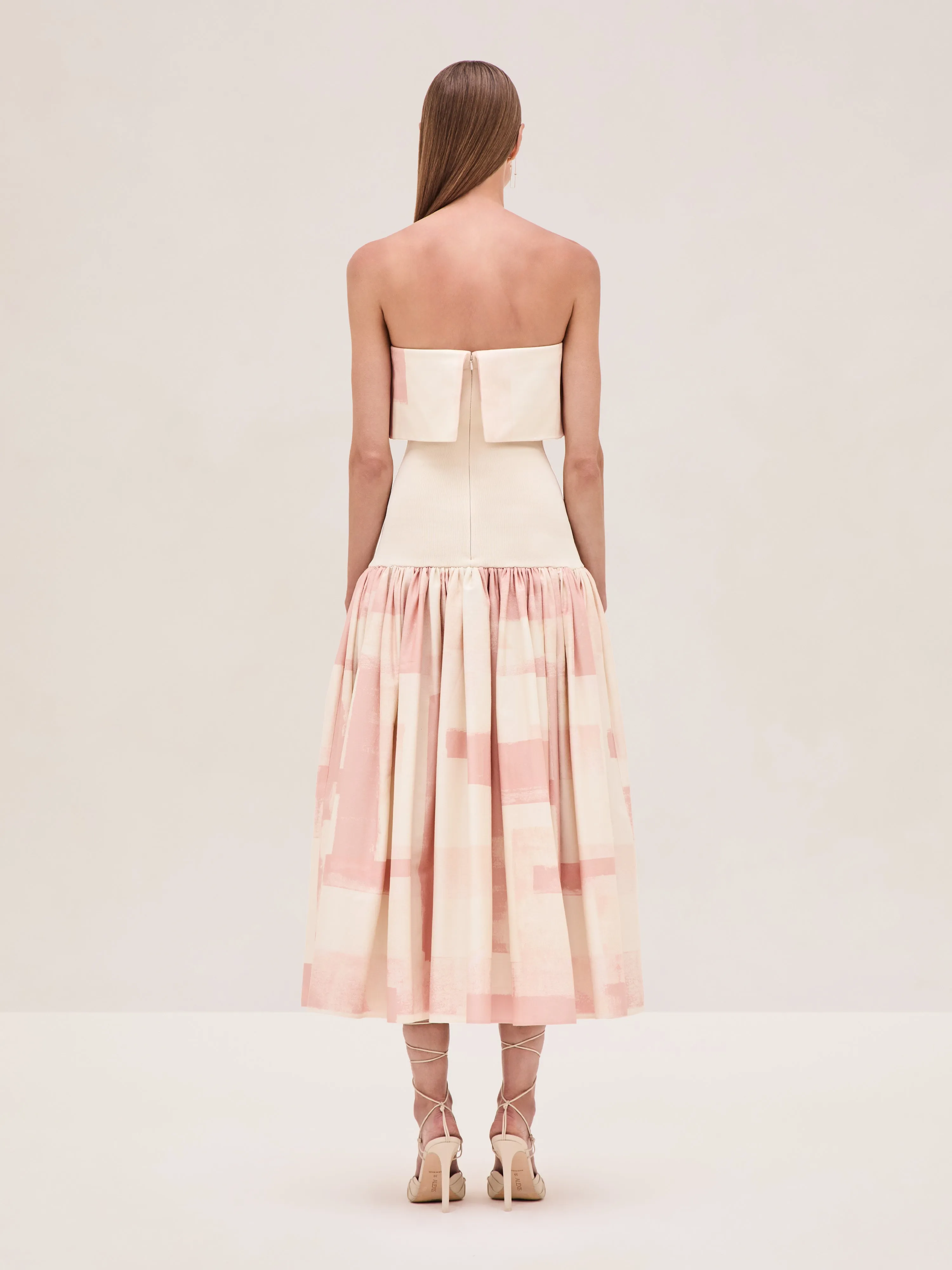 Robia Dress sold by Alexis product image thumbnail 3