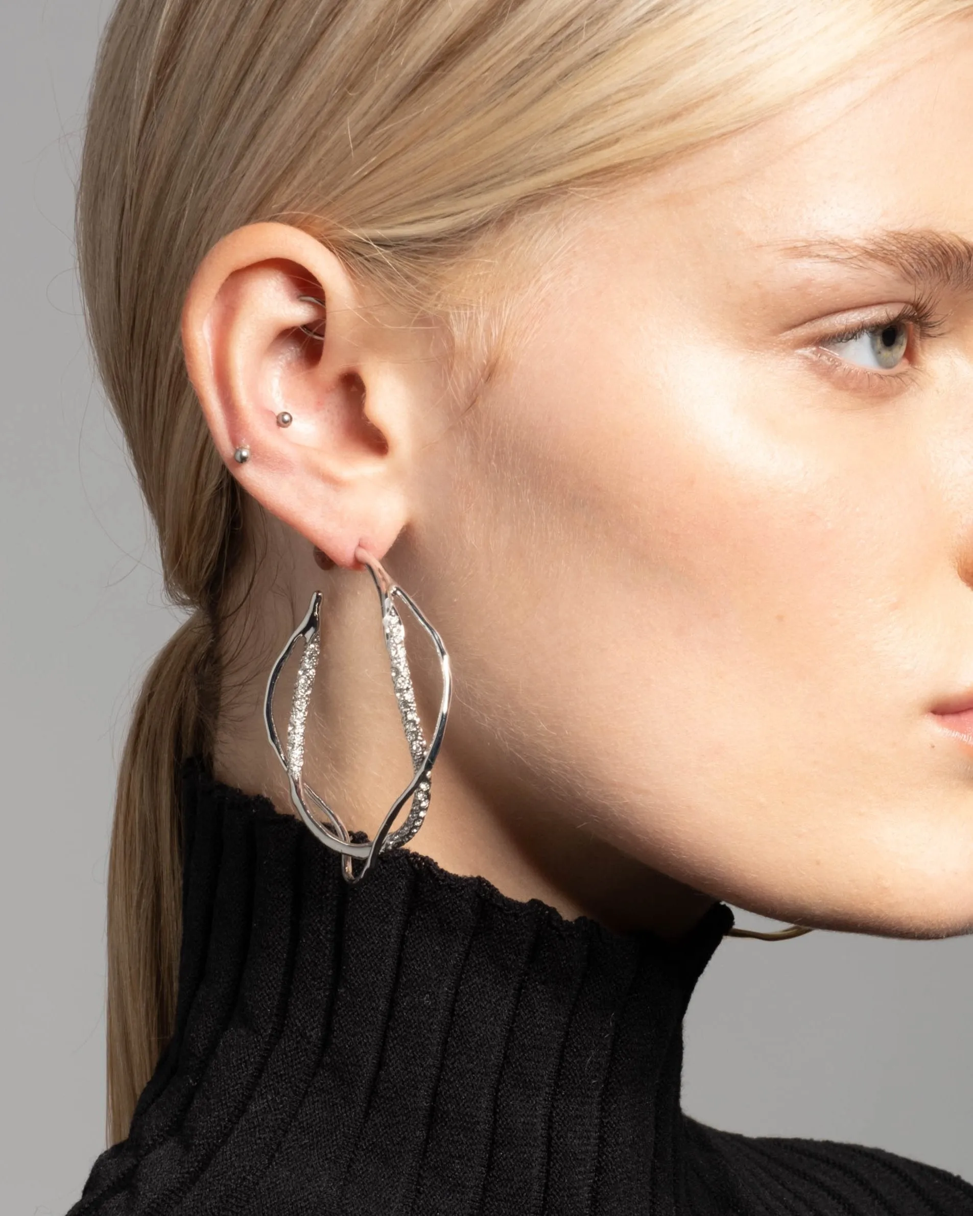 Intertwined Silver Pave Hoop Earring sold by Alexis Bittar product image thumbnail 2