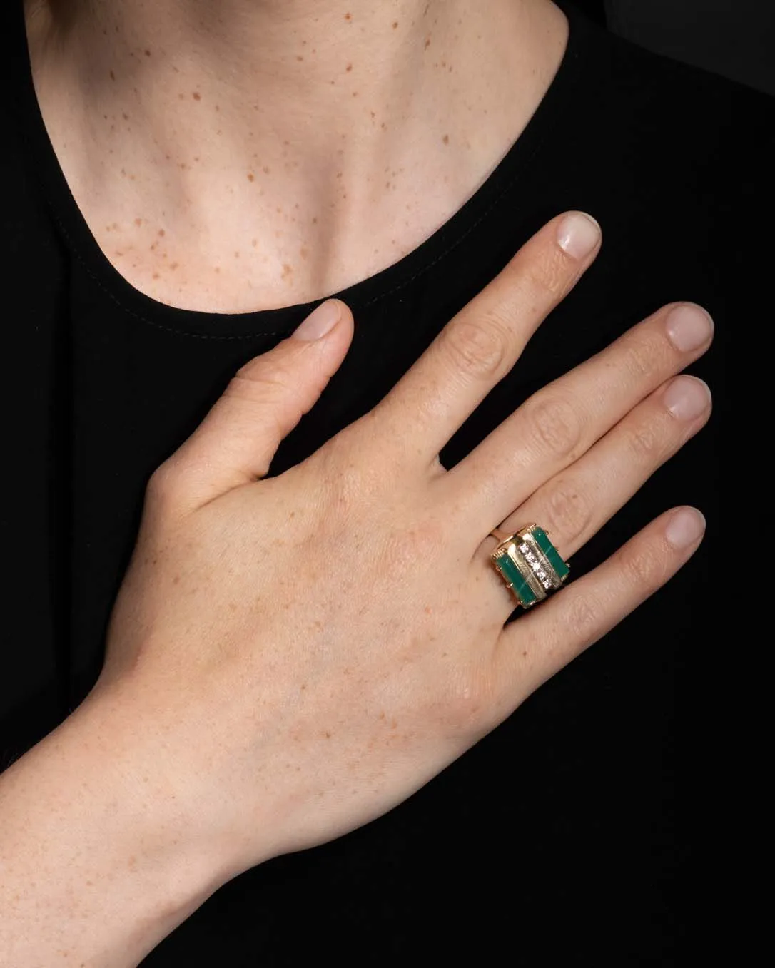 Vintage 1970s 14k Gold Green Onyx Geometric Ring sold by Alexis Bittar product image thumbnail 2