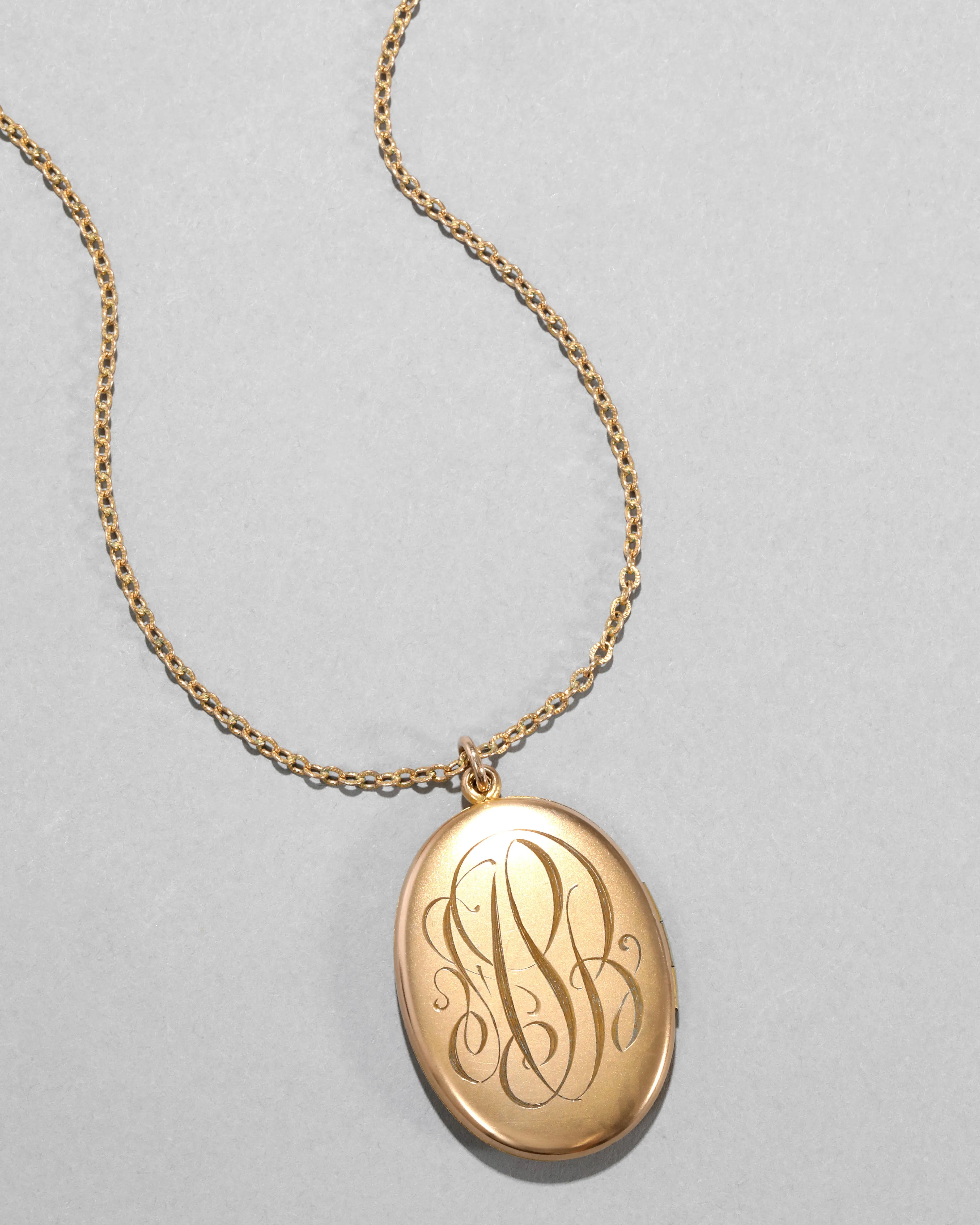 Antique 1920s 14k Gold Filled Hand Etched Floral Oval Locket Necklace sold by Alexis Bittar product image thumbnail 3