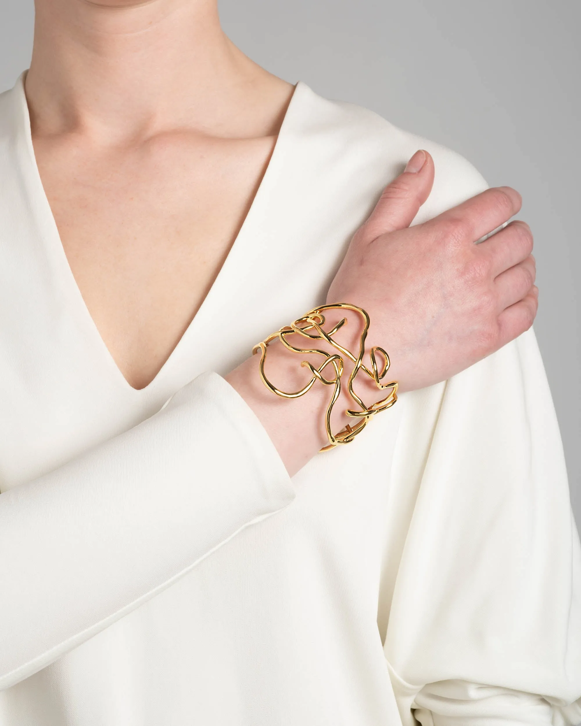 Twisted Gold Large Cuff Bracelet sold by Alexis Bittar product image thumbnail 4