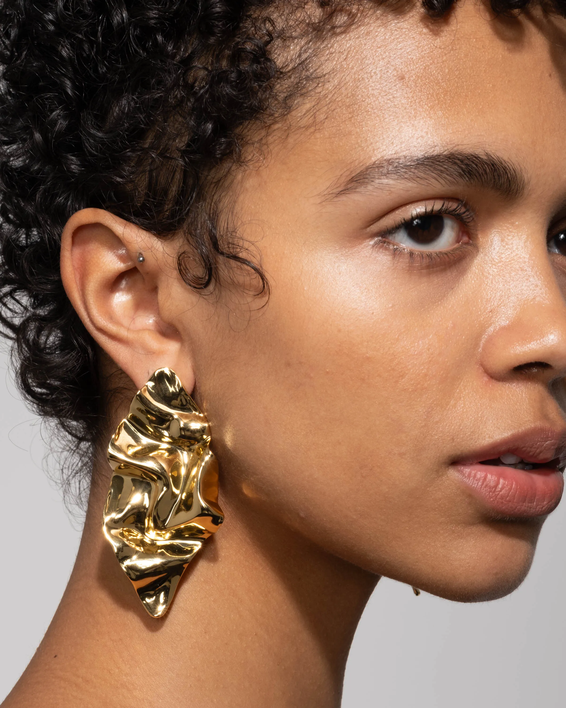 Crumpled Large Post Earring- Gold sold by Alexis Bittar product image thumbnail 4