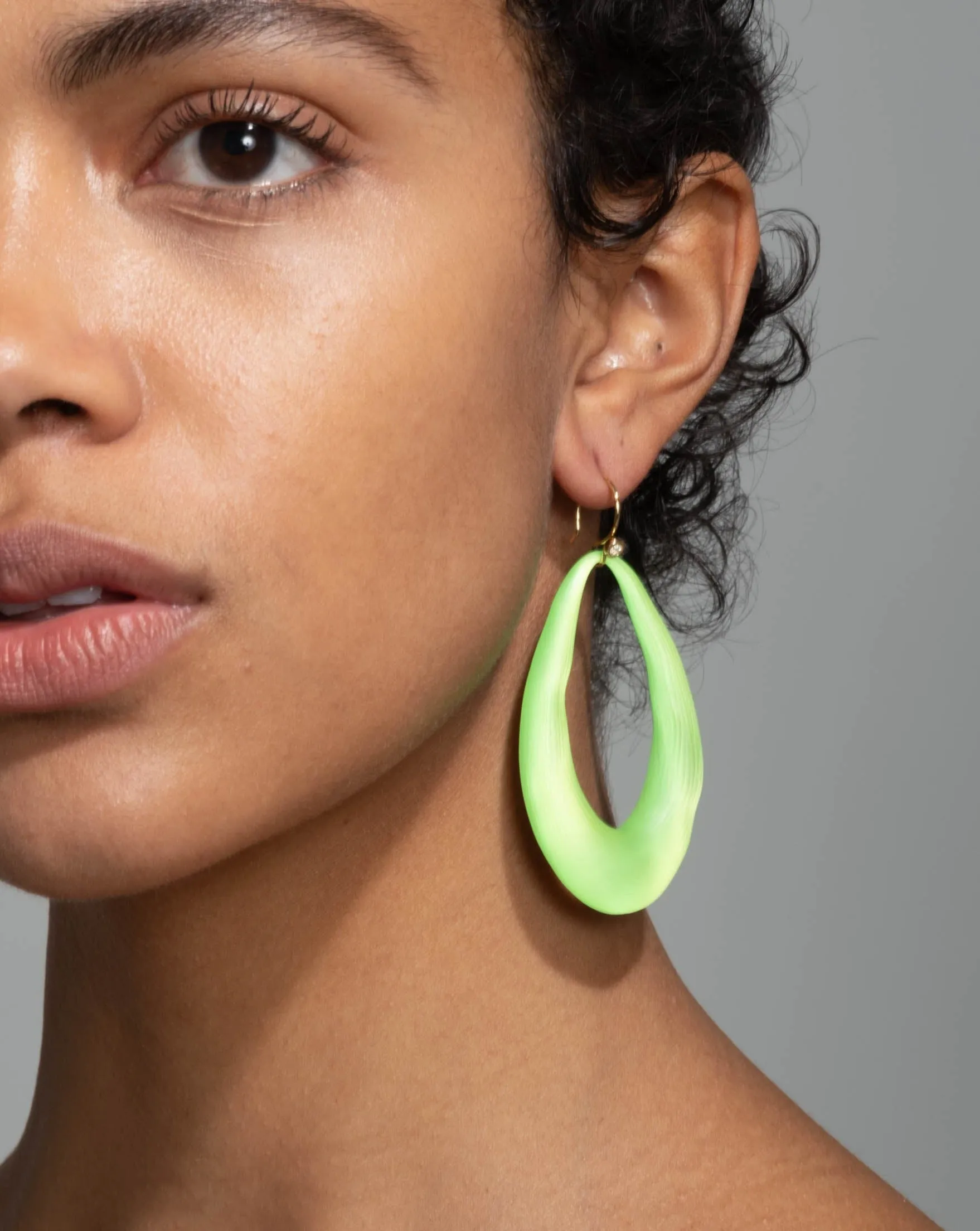 Lucite Link Wire Earring- Neon Green sold by Alexis Bittar product image thumbnail 3