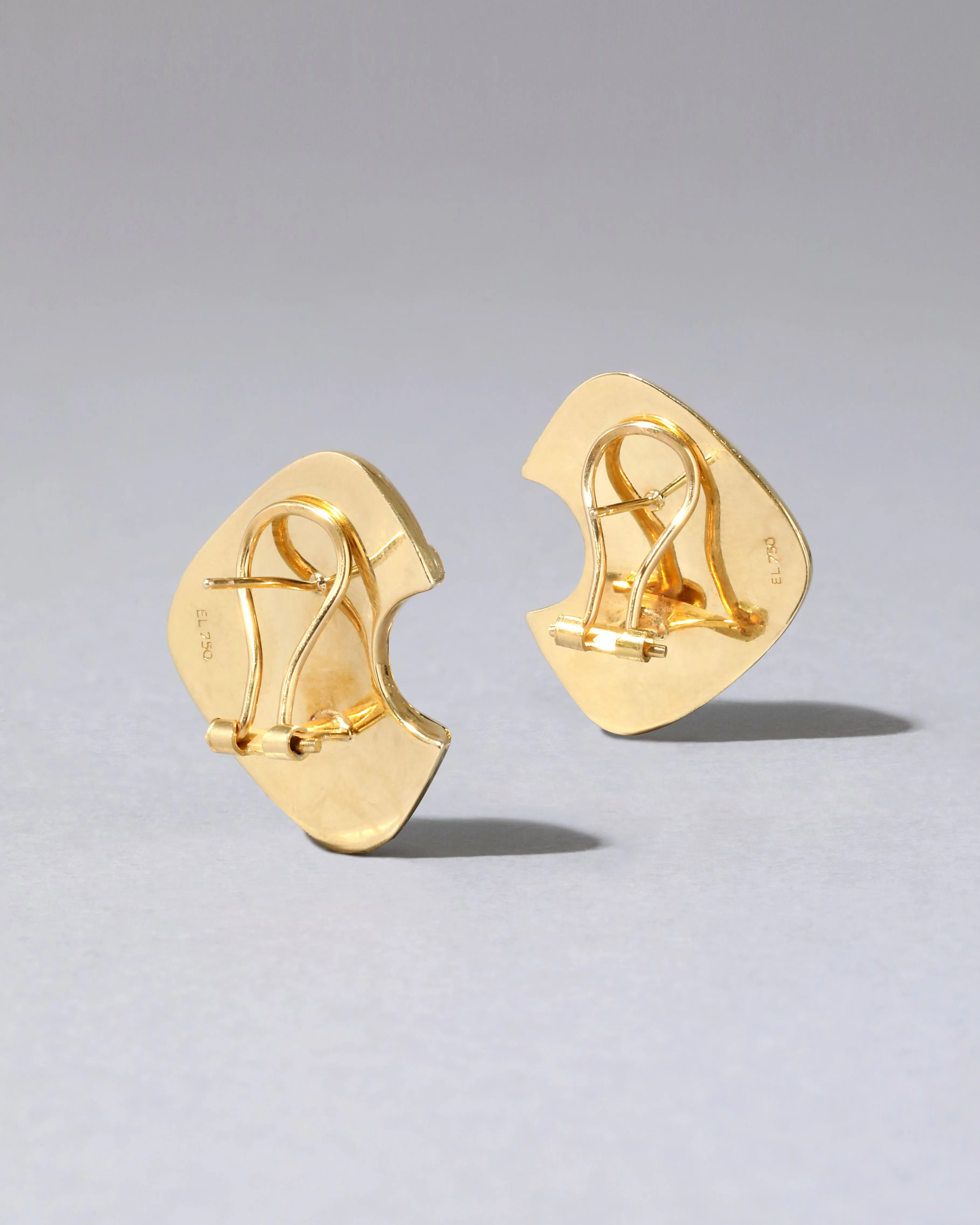 Vintage 1980s 18k Gold Sculptural Omega Post Earring sold by Alexis Bittar product image thumbnail 2