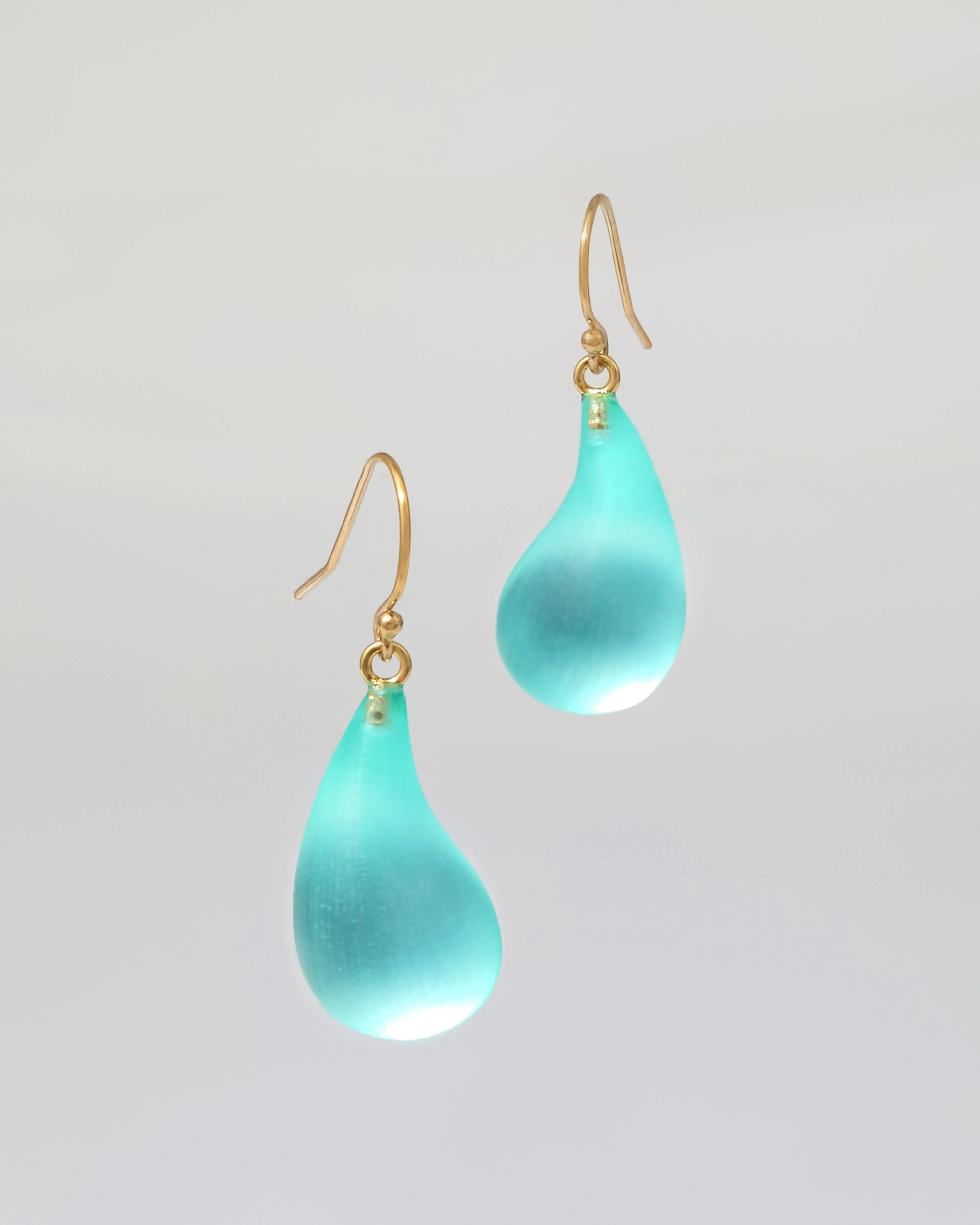 Lucite Dewdrop Earring- Mint Green sold by Alexis Bittar