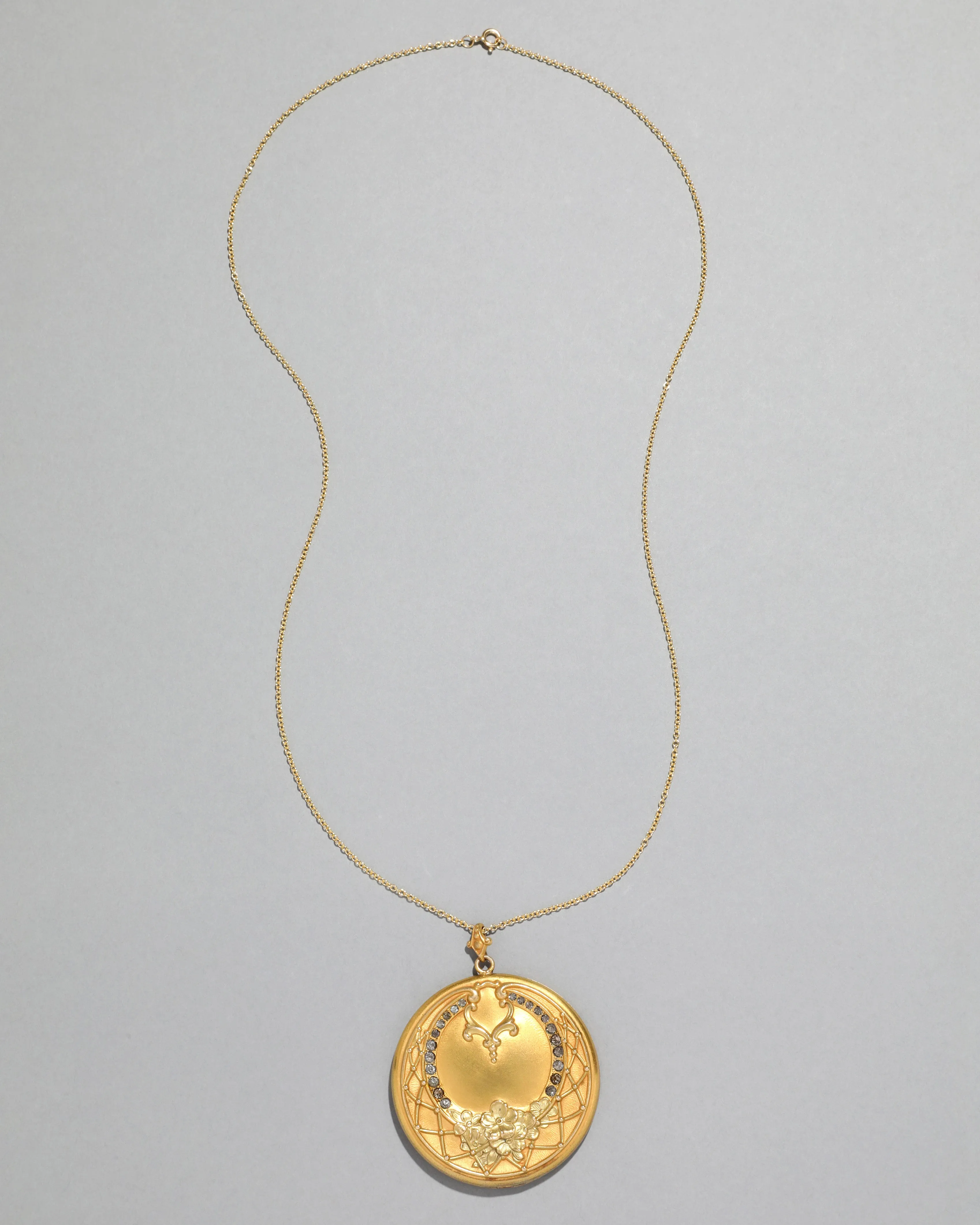 Antique 1910s 14k Gold Filled Lattice Detail Floral Locket Necklace sold by Alexis Bittar product image thumbnail 2