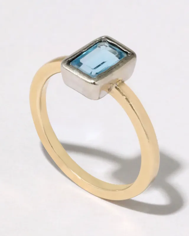 Vintage 1970s 14k Yellow & White Gold Aquamarine Ring sold by Alexis Bittar