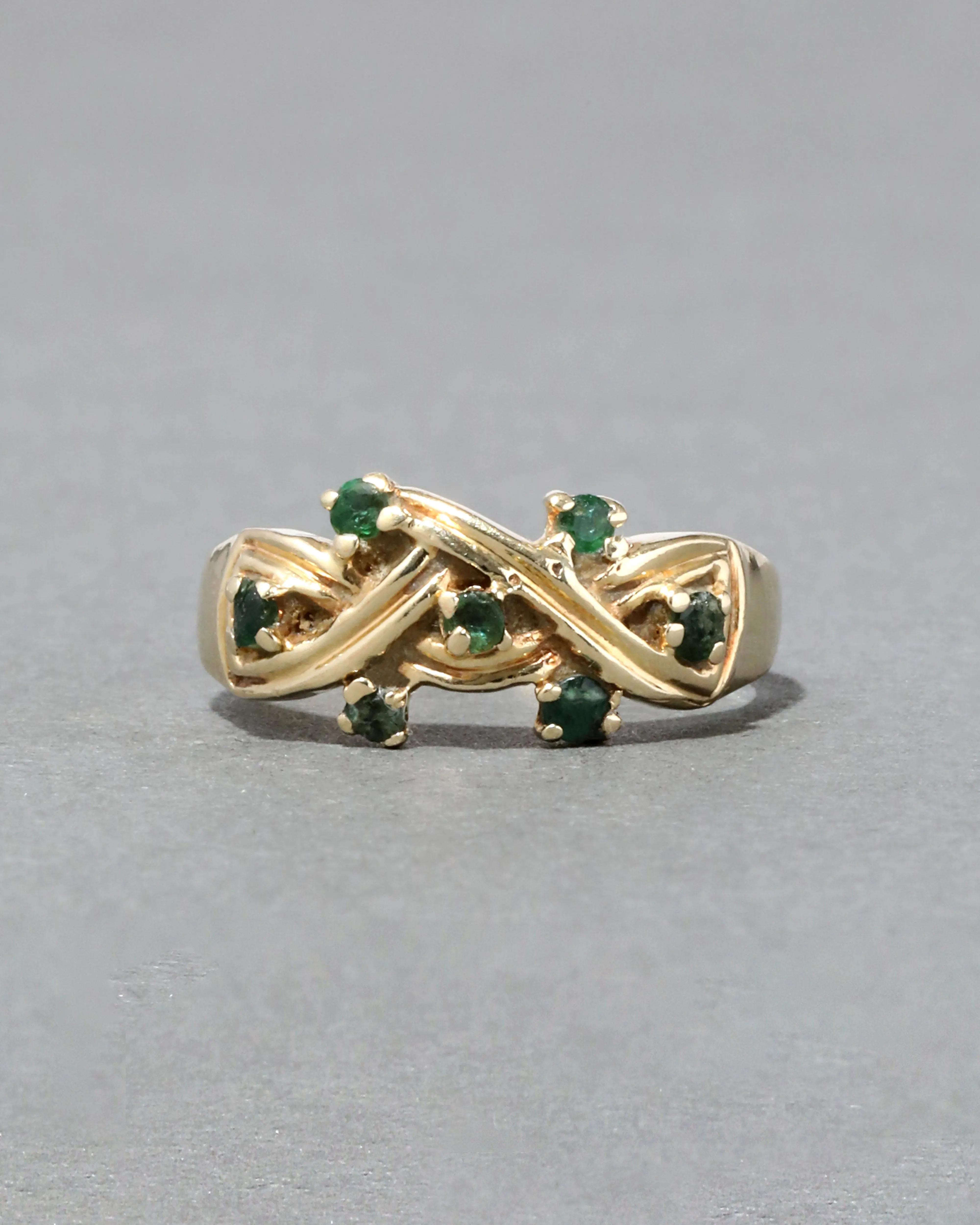 Vintage 1960s 14k Gold Emerald Knotted Band Rope Ring sold by Alexis Bittar product image thumbnail 2