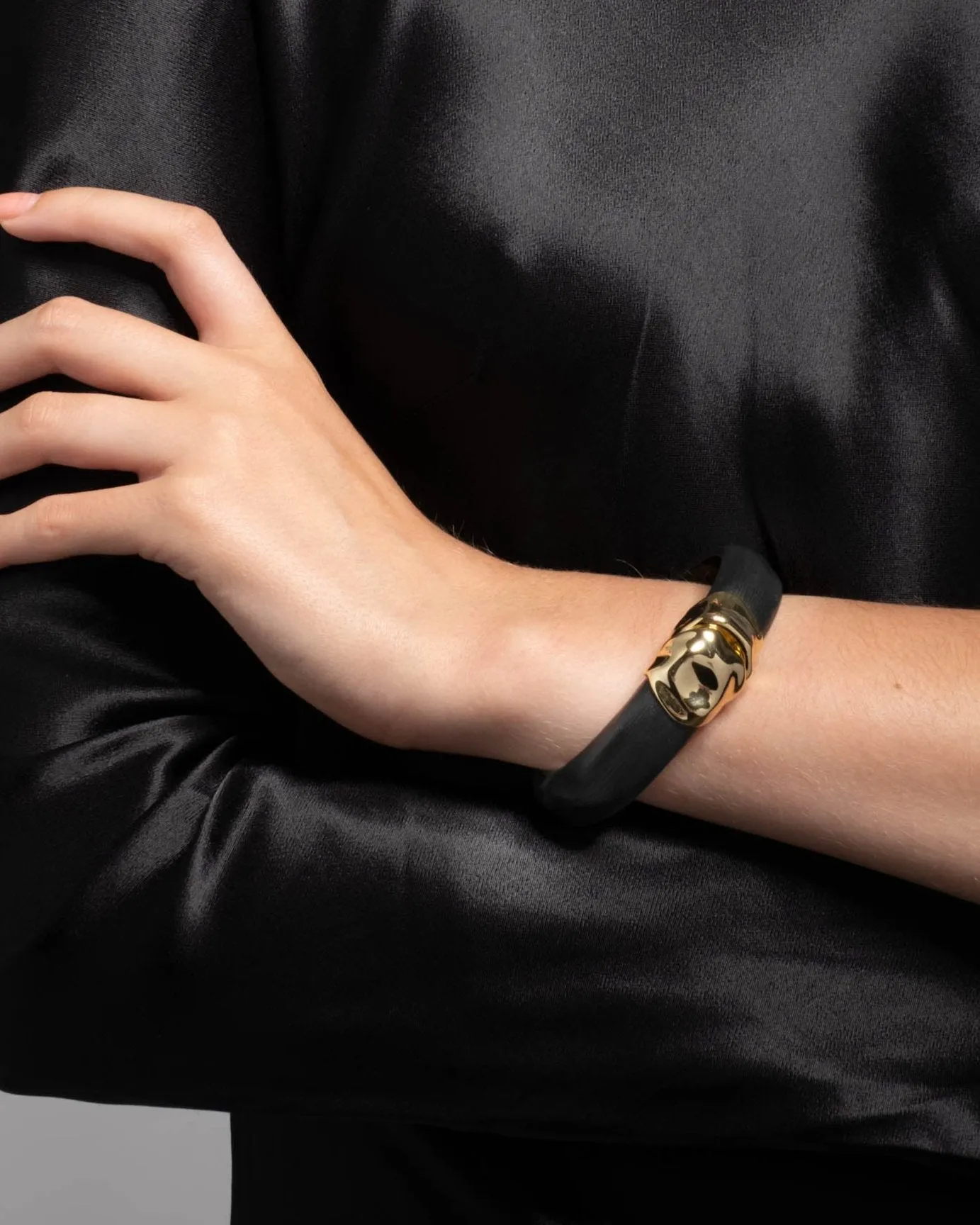 Molten Gold Lucite Hinge Bracelet- Black sold by Alexis Bittar product image thumbnail 2