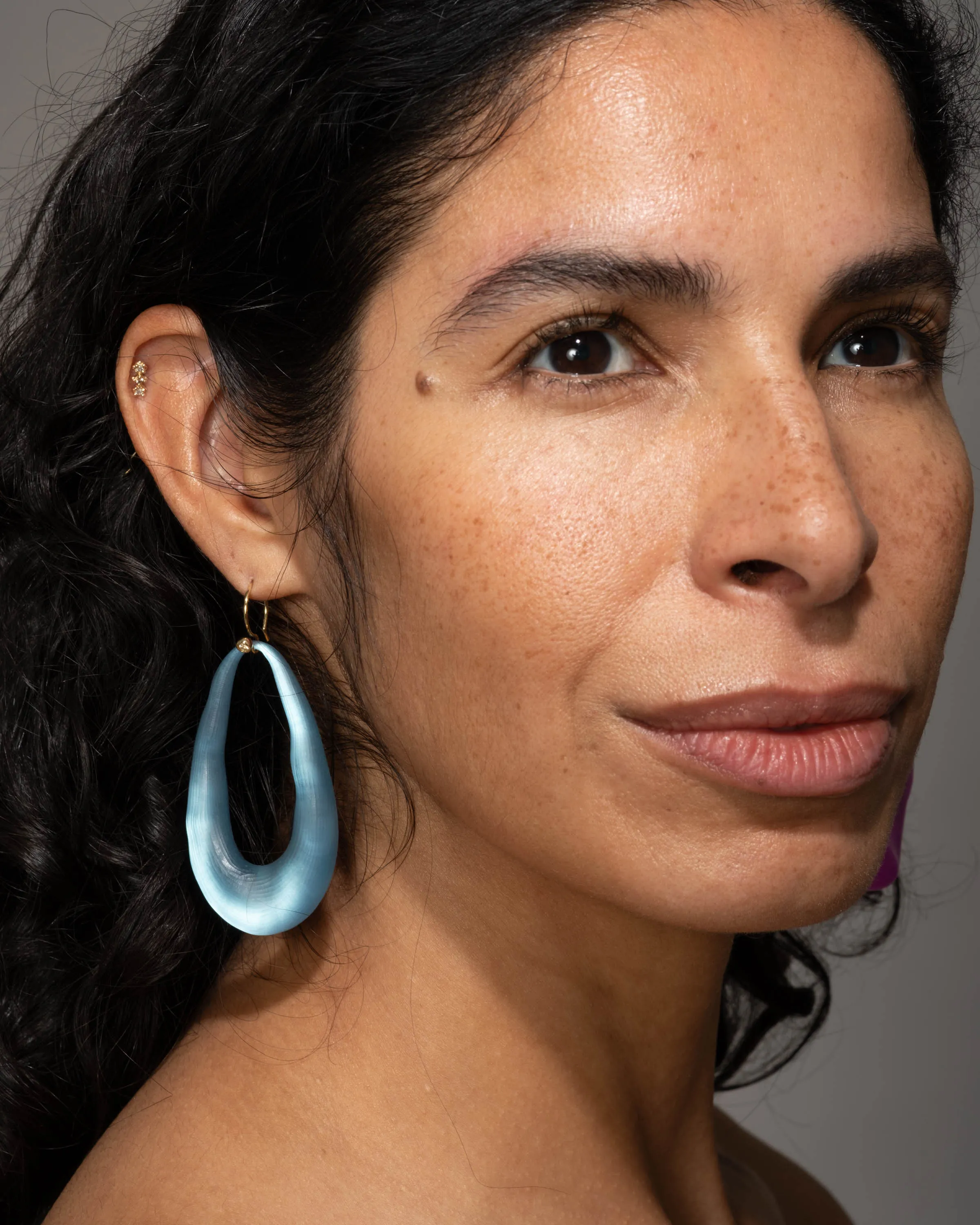 Lucite Link Wire Earring- Bermuda Blue sold by Alexis Bittar product image thumbnail 2