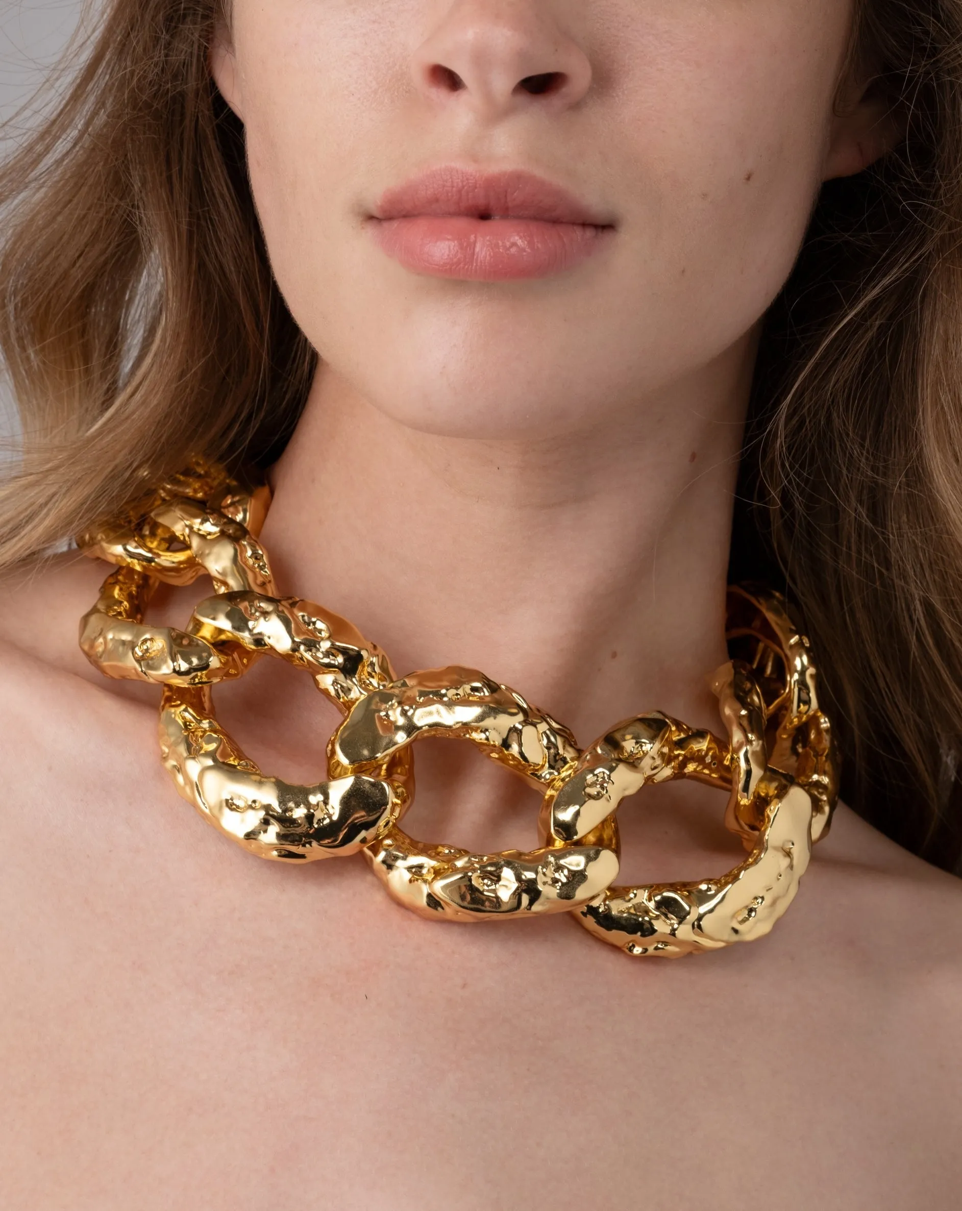 Brut Gold Curb Link Necklace sold by Alexis Bittar product image thumbnail 2