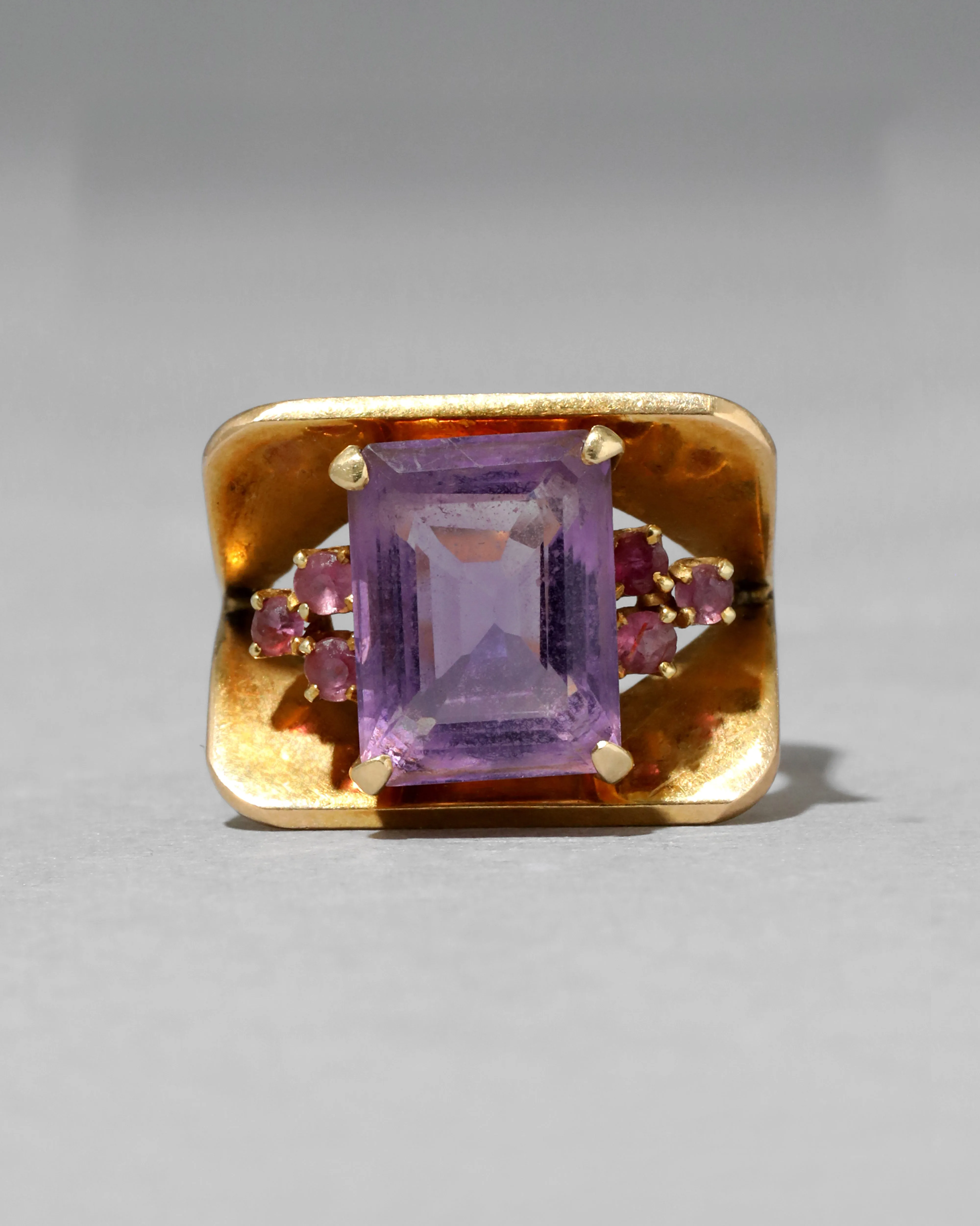 Vintage 1970s 14k Gold Modernist Ring with Amethyst & Tourmaline sold by Alexis Bittar product image thumbnail 4