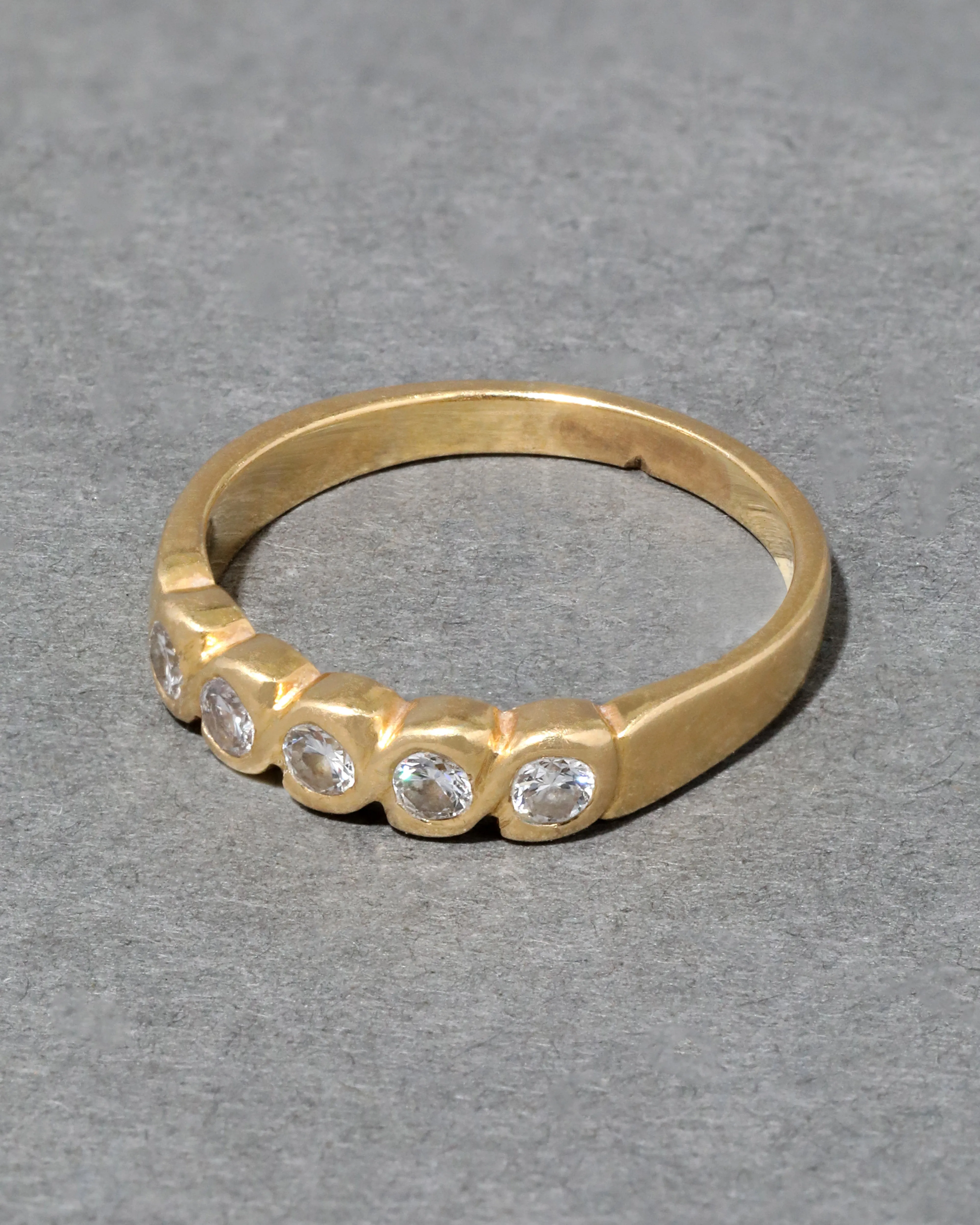 Vintage 1980s 18k Gold Diamond Wave Band Ring sold by Alexis Bittar product image thumbnail 3