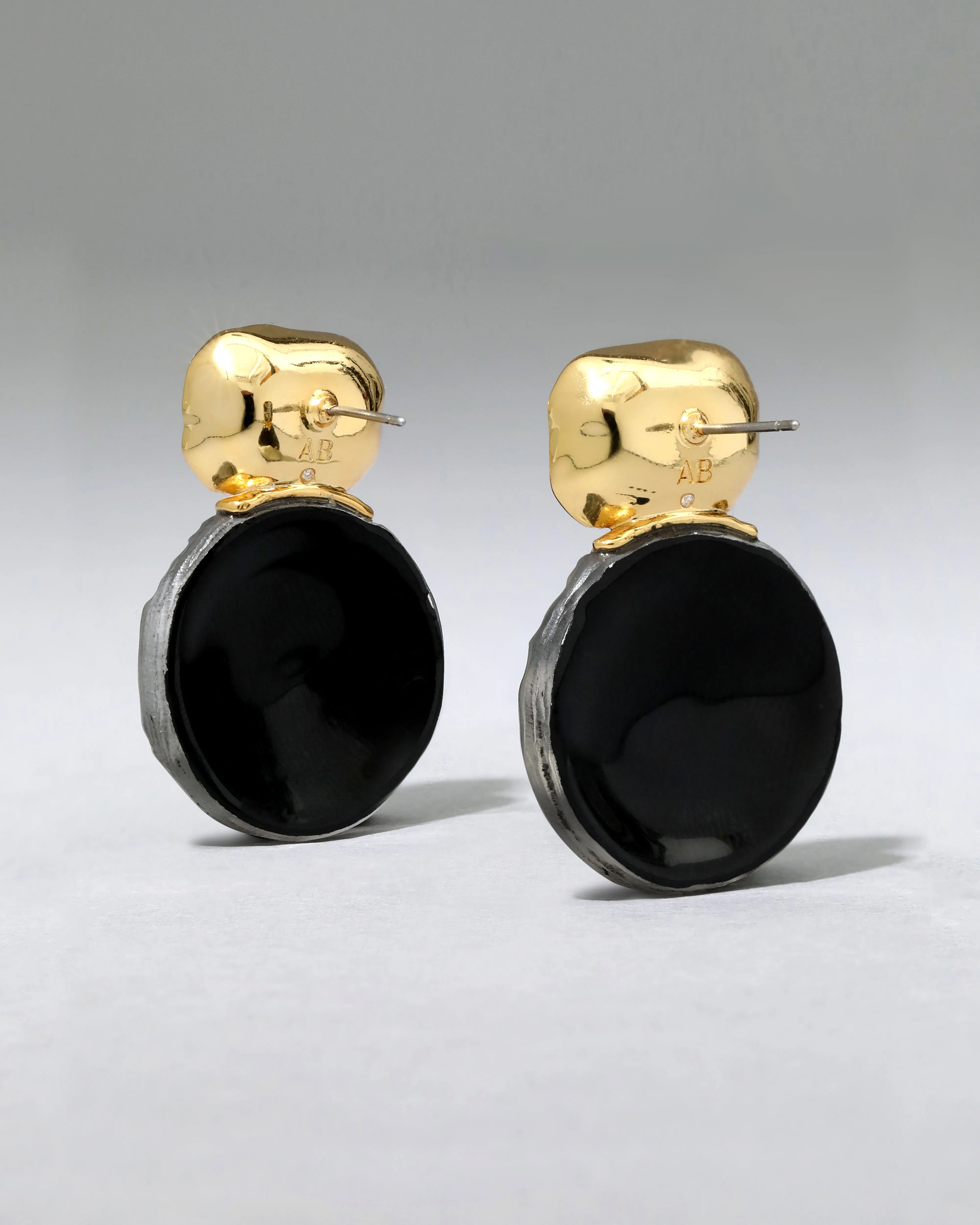 Madera Lucite Disc Post Earring- Black sold by Alexis Bittar product image thumbnail 3