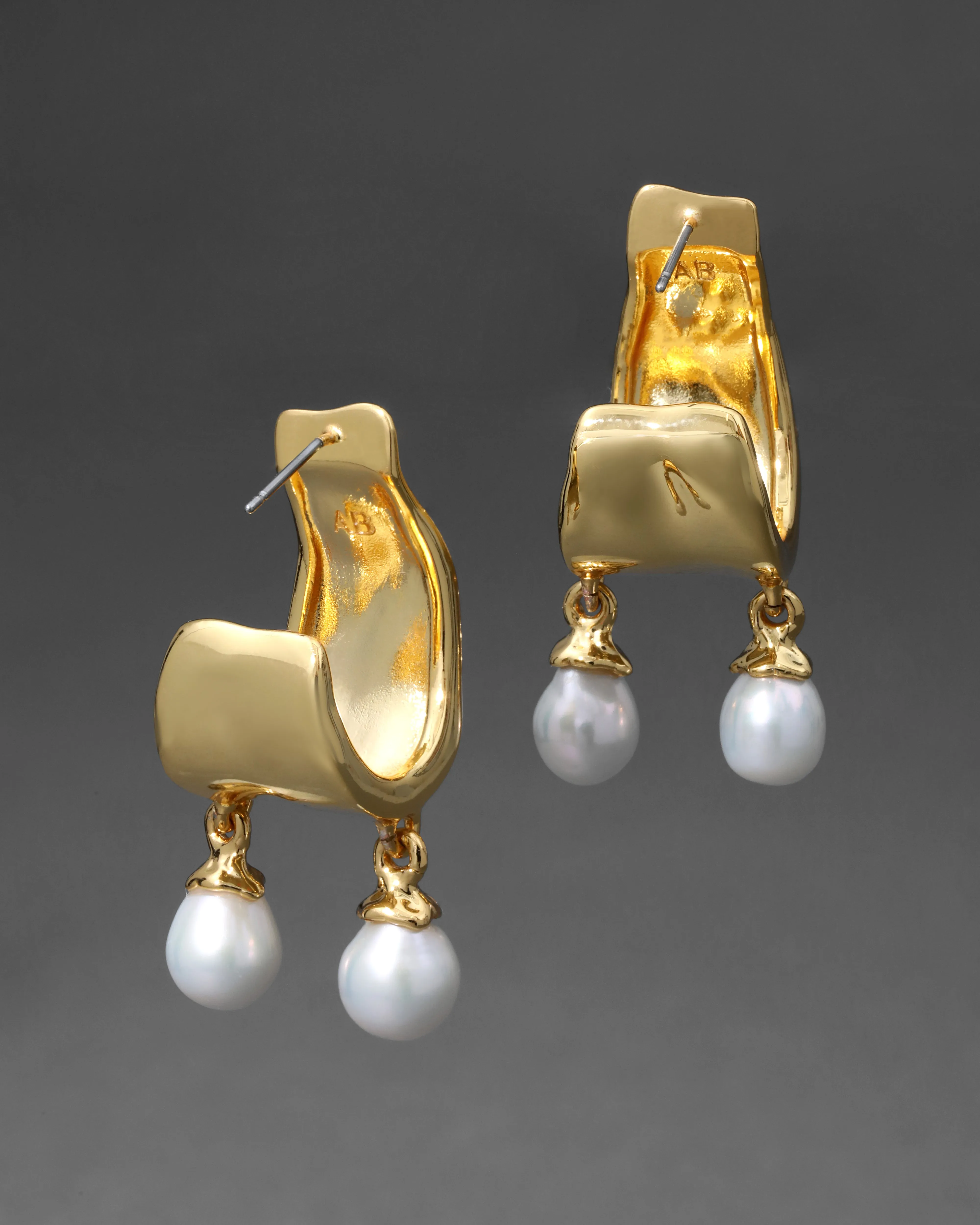 Perla Freshwater Pearl Drop Hoop Earring sold by Alexis Bittar product image thumbnail 5