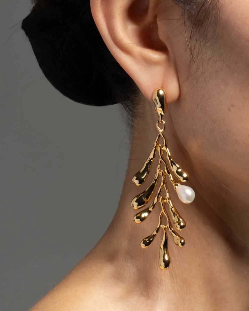 Perla Freshwater Pearl Cascading Earring sold by Alexis Bittar product image thumbnail 2